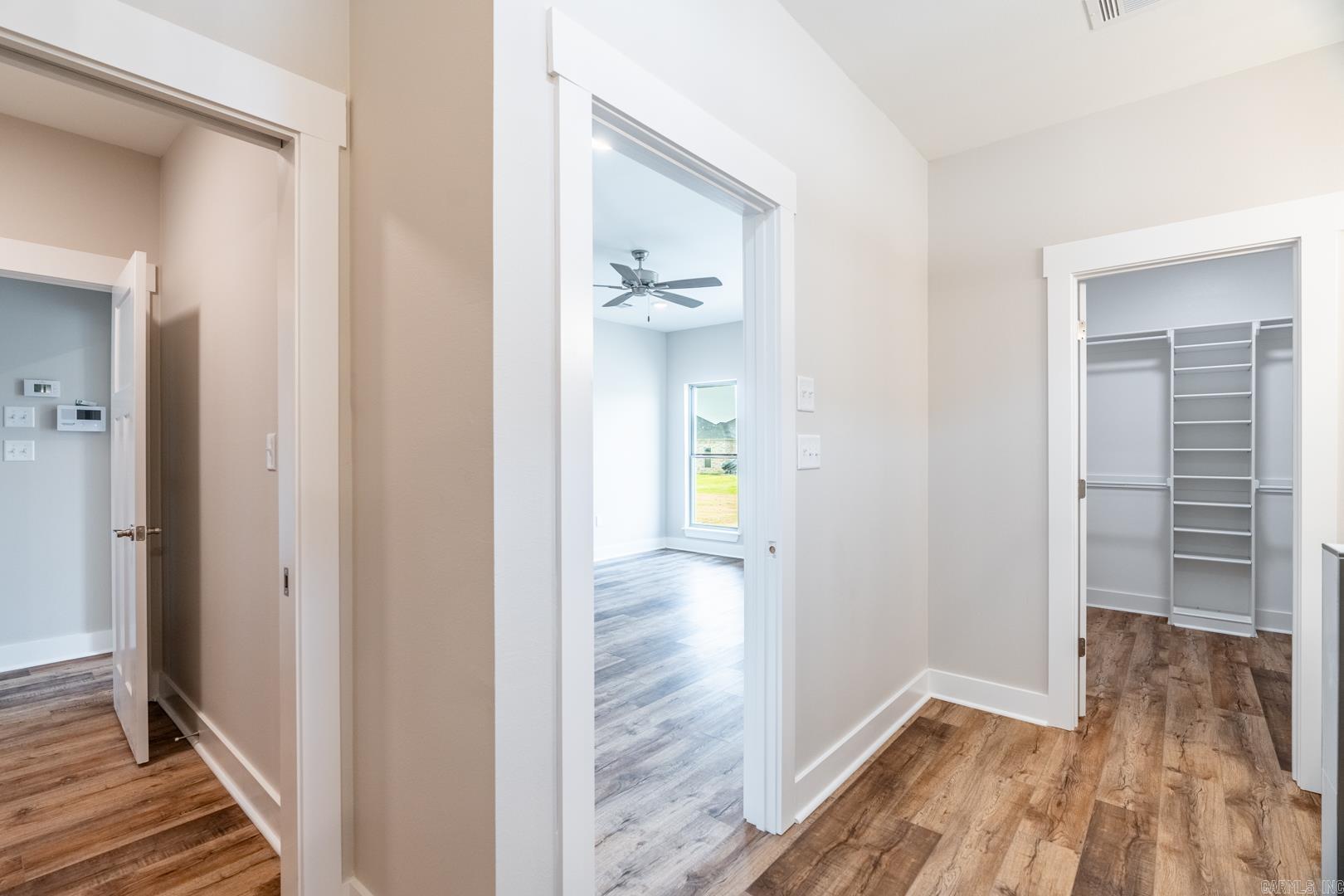 EAST MEADOW - Residential