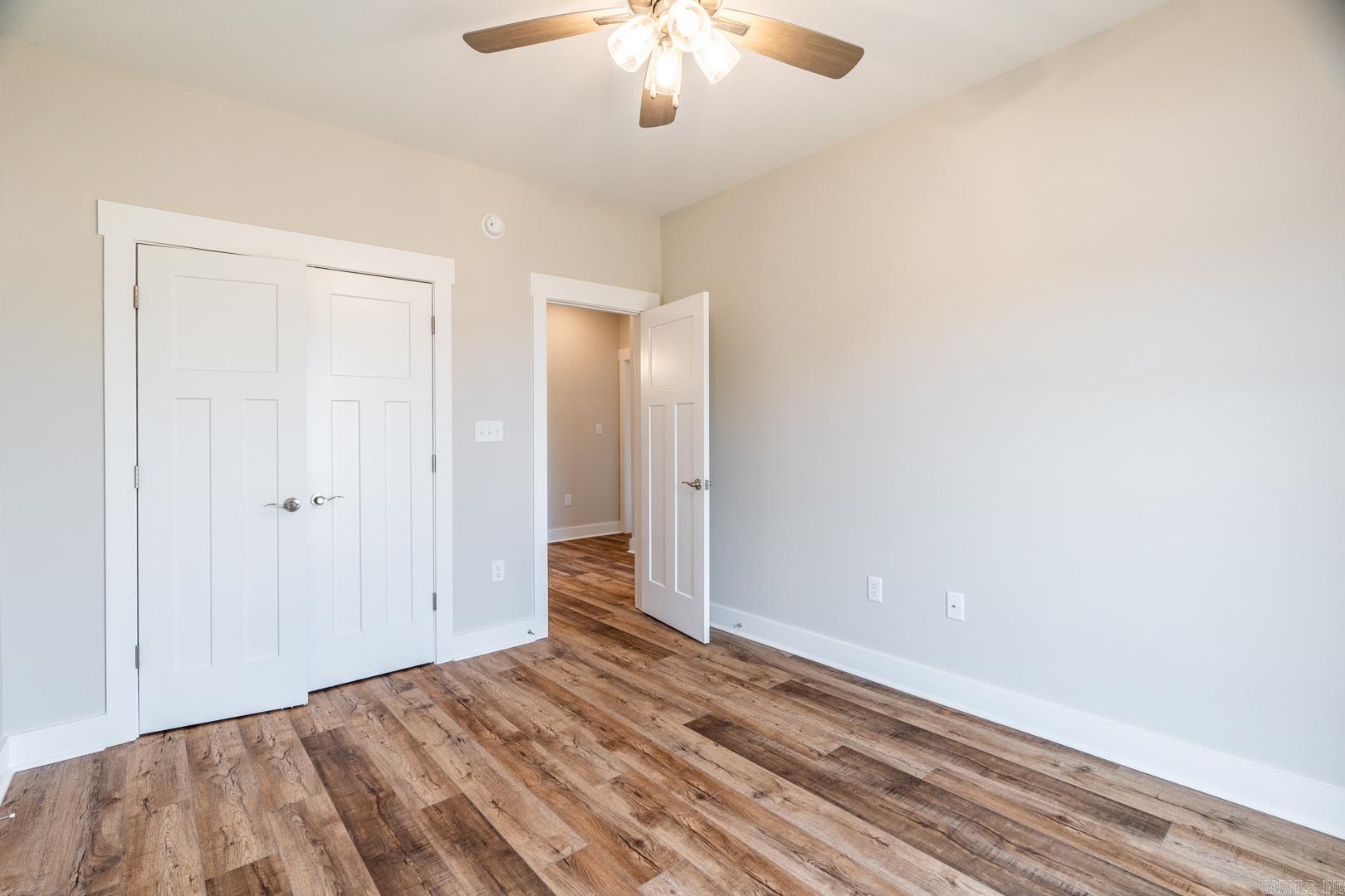 EAST MEADOW - Residential