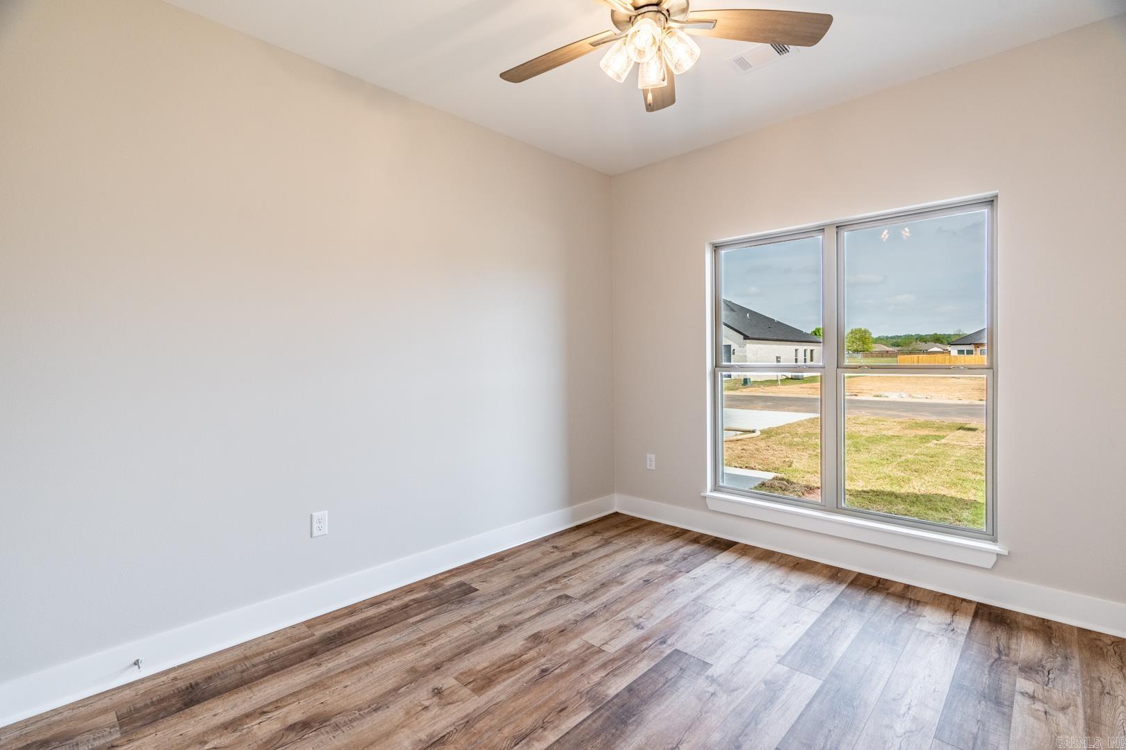 EAST MEADOW - Residential