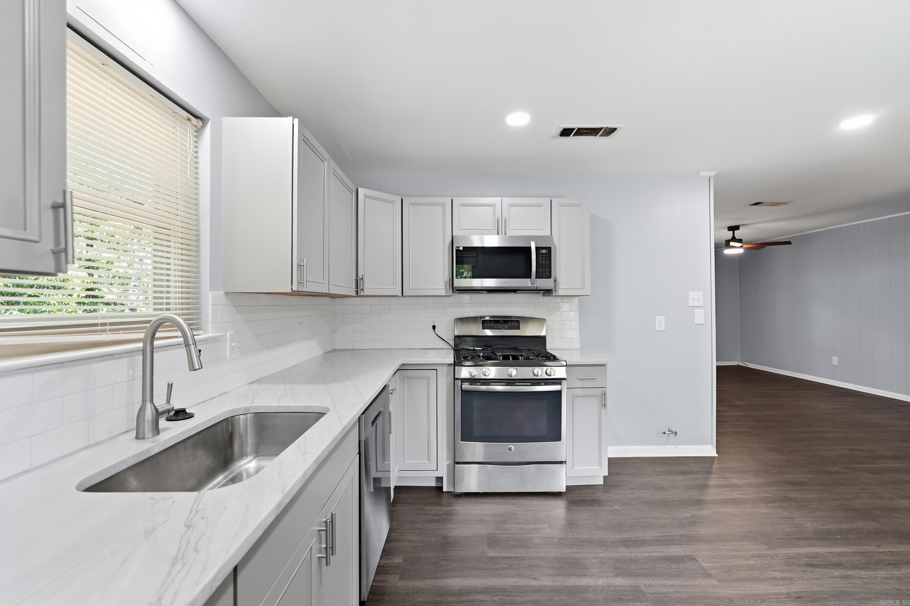 INDIAN RIDGE - Residential