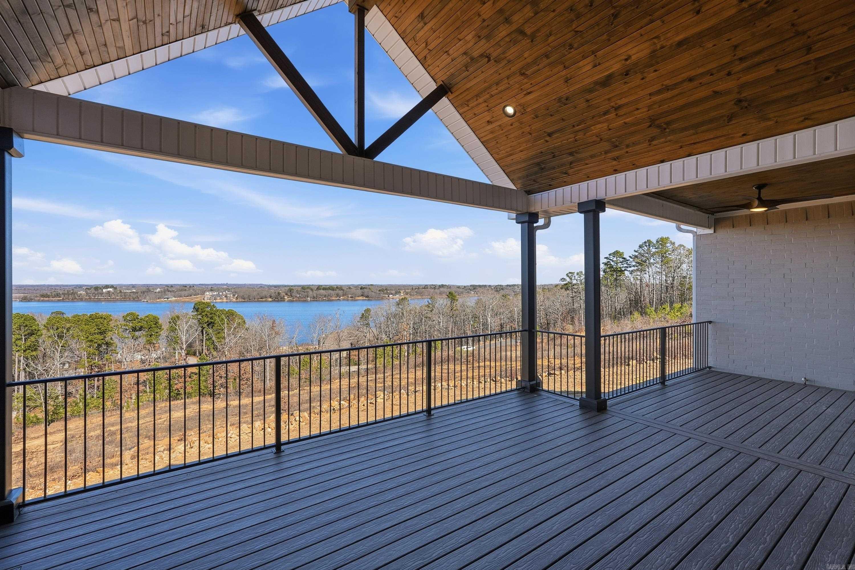 NORTH VIEW ESTATES - Residential