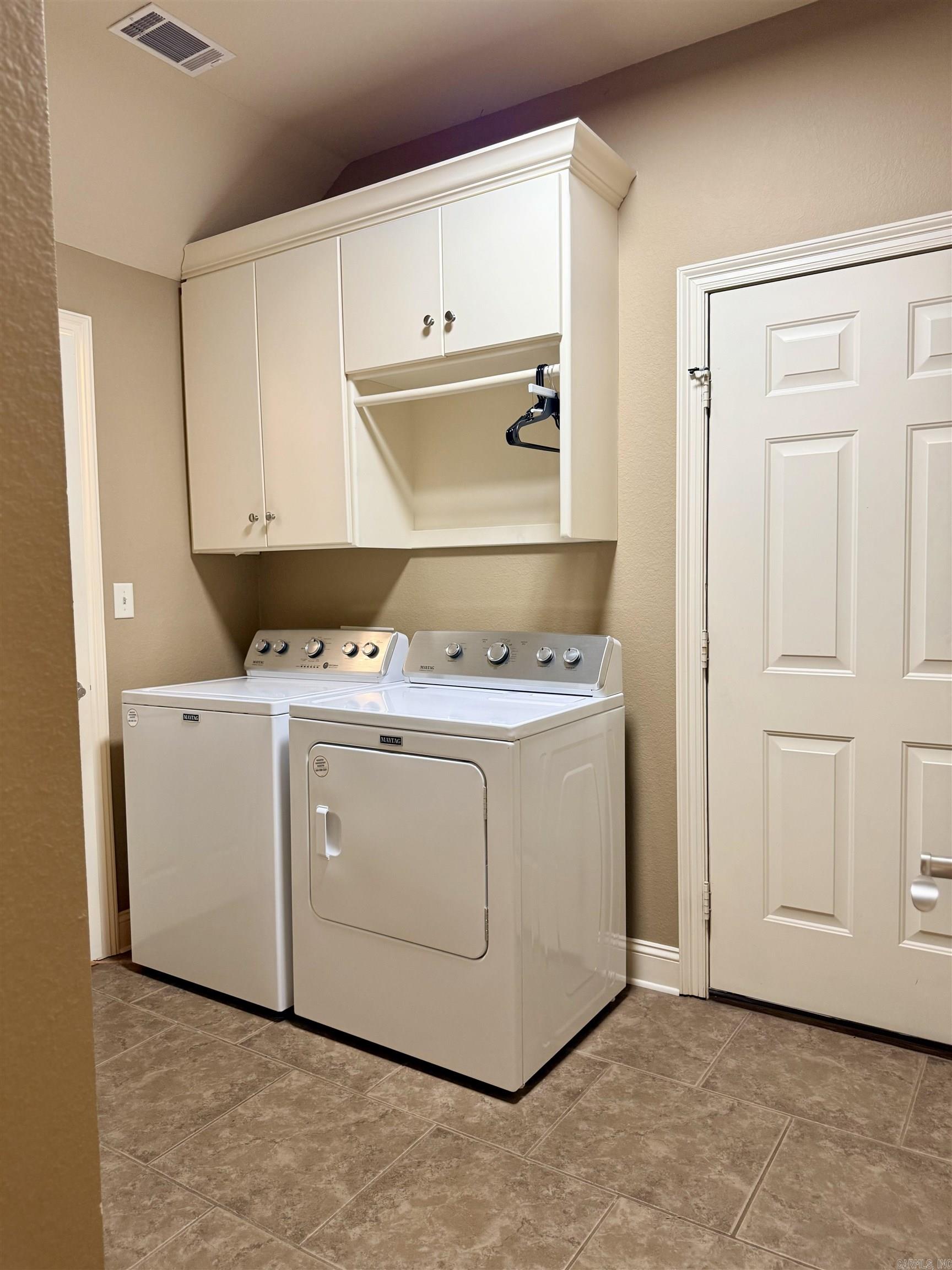 SEARCY LANDING - Residential