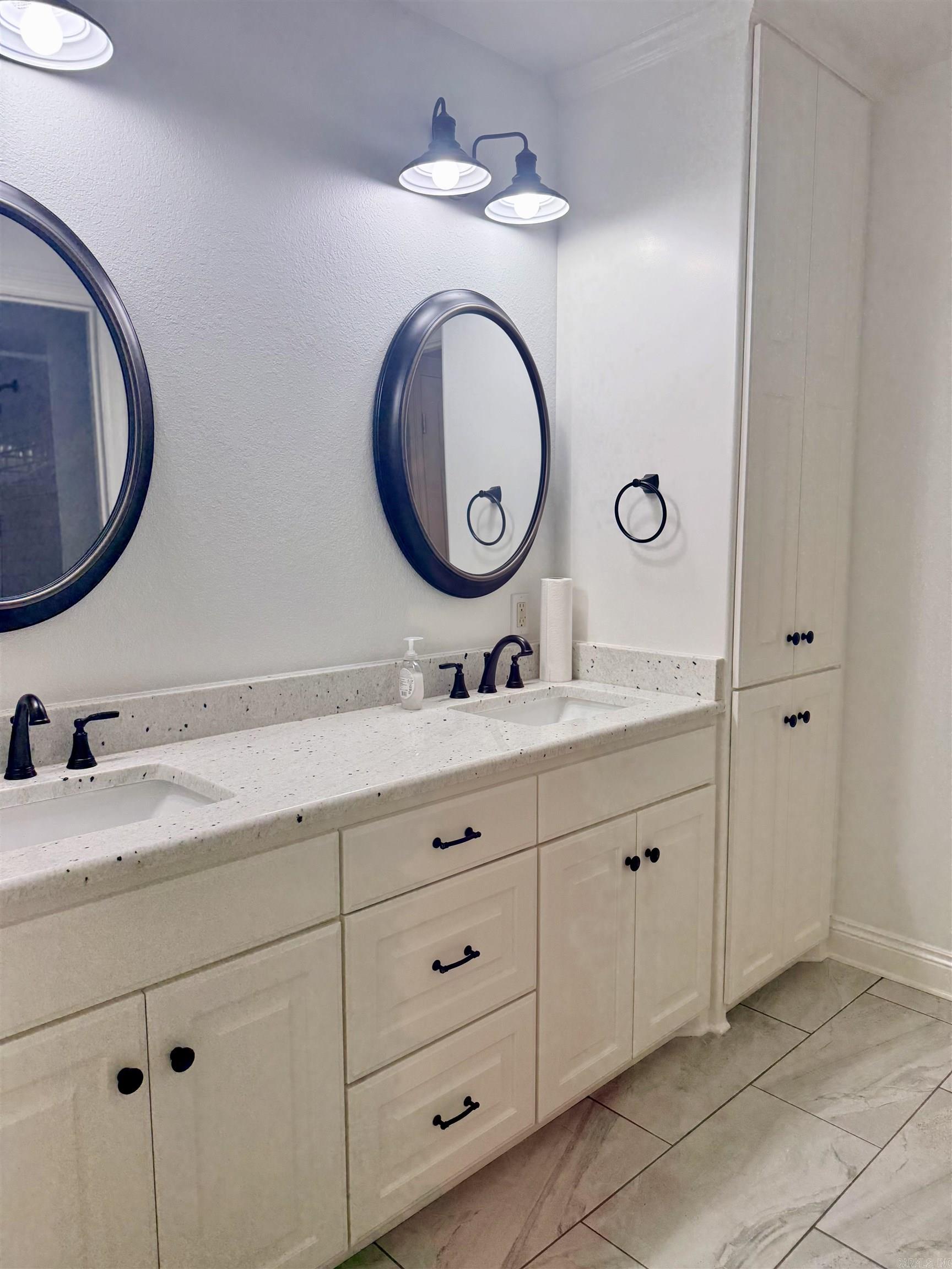 SEARCY LANDING - Residential