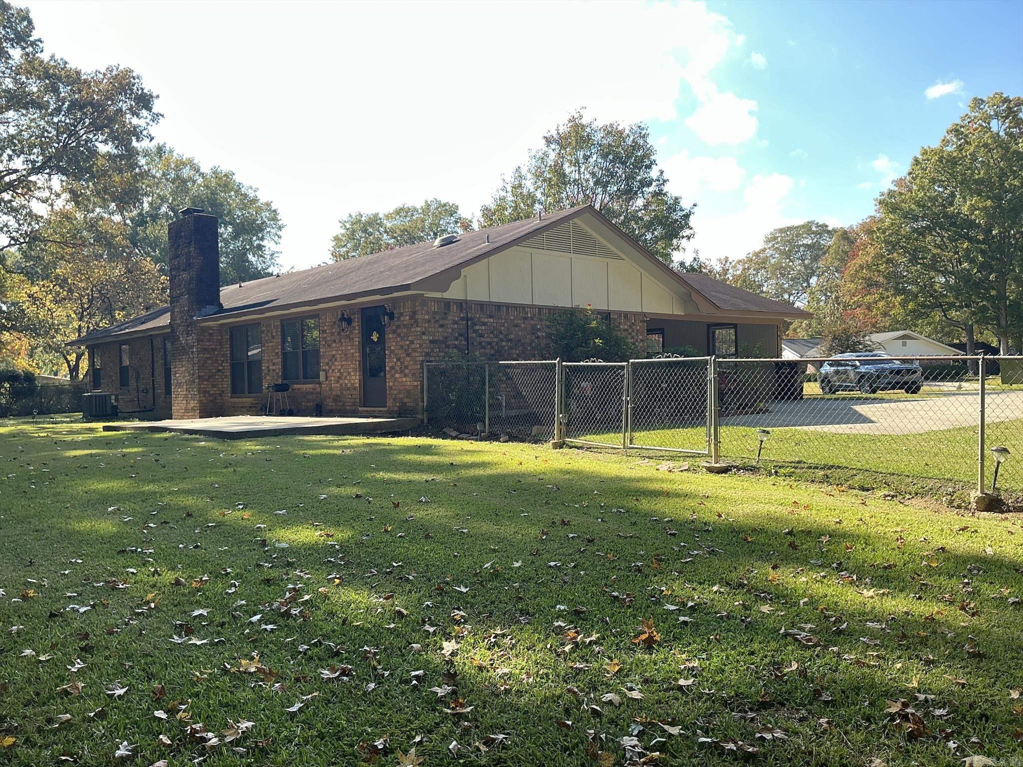DOGWOOD PARK - Residential