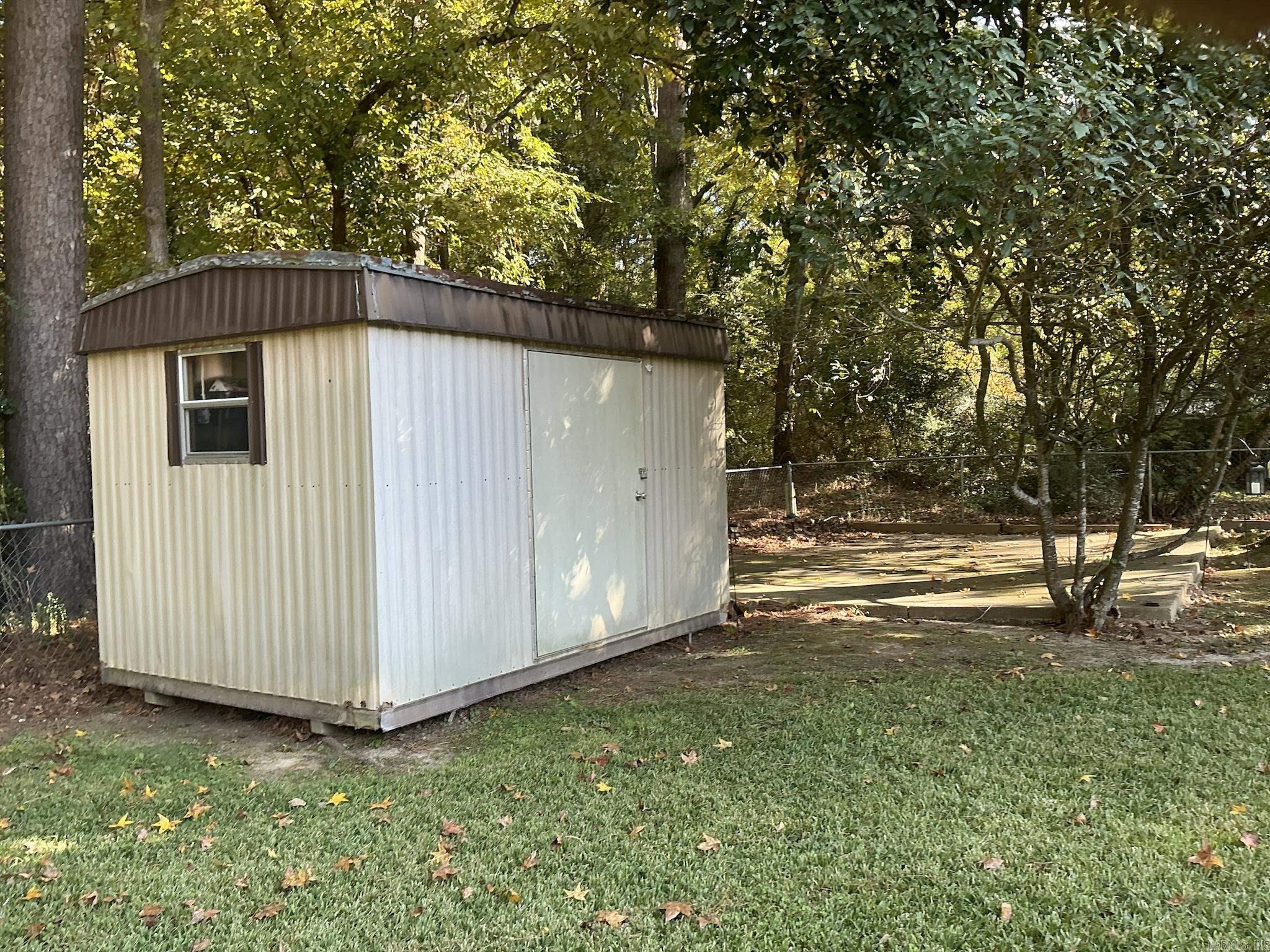 DOGWOOD PARK - Residential