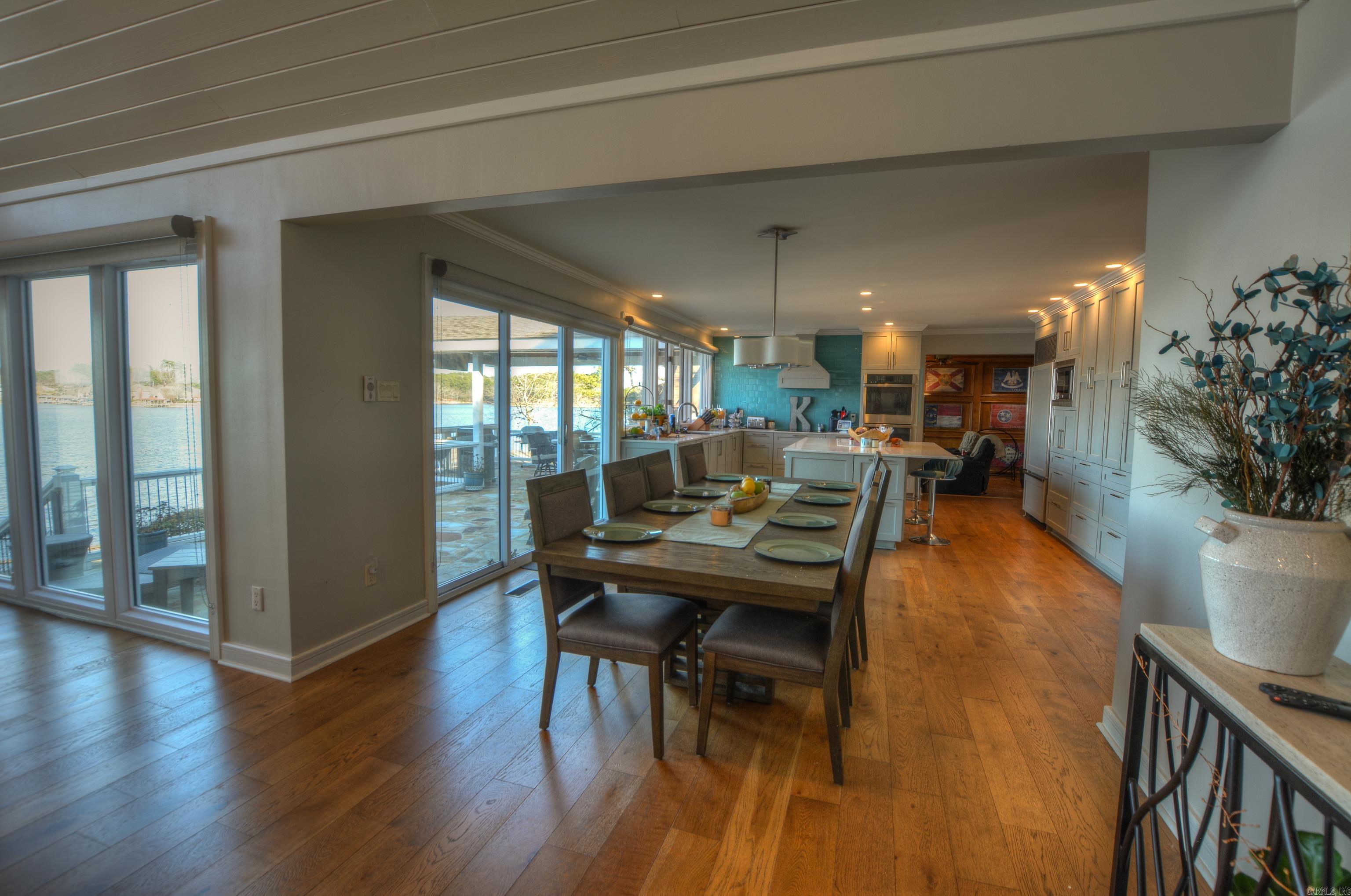 TANGLEWOOD - Residential