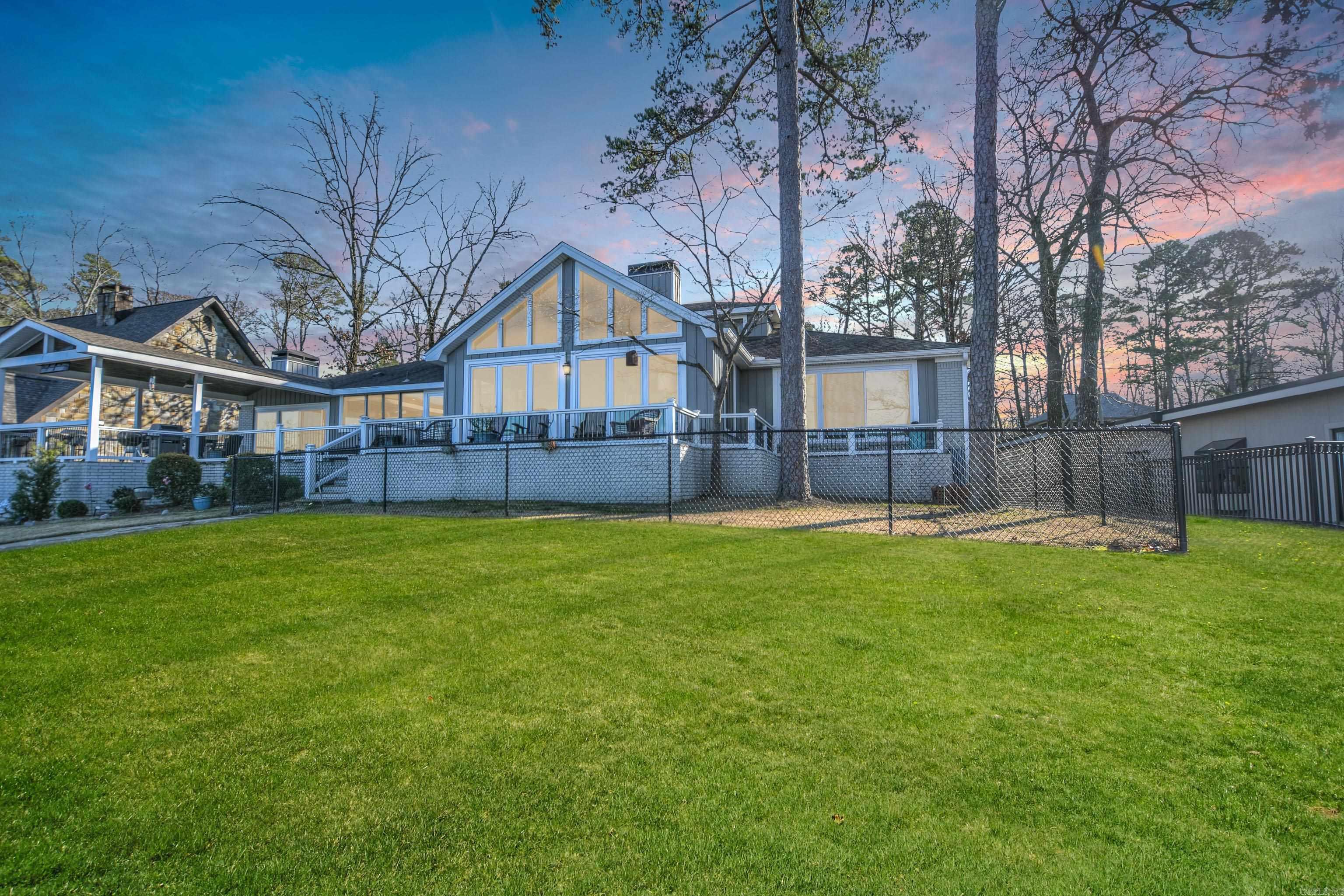 TANGLEWOOD - Residential
