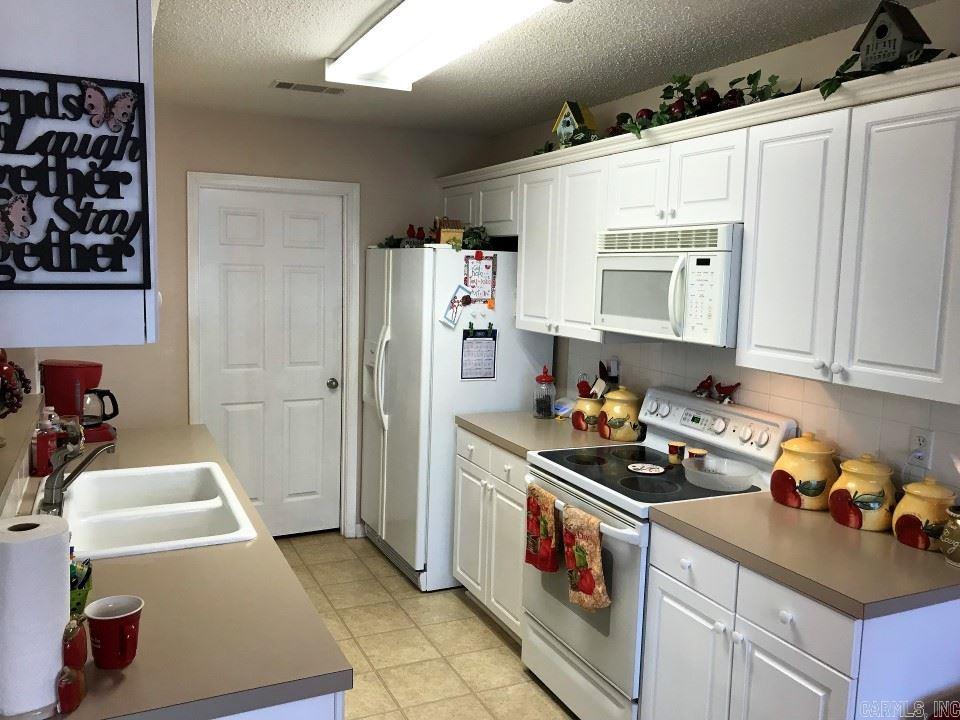 EMERALD VALLEY - Residential