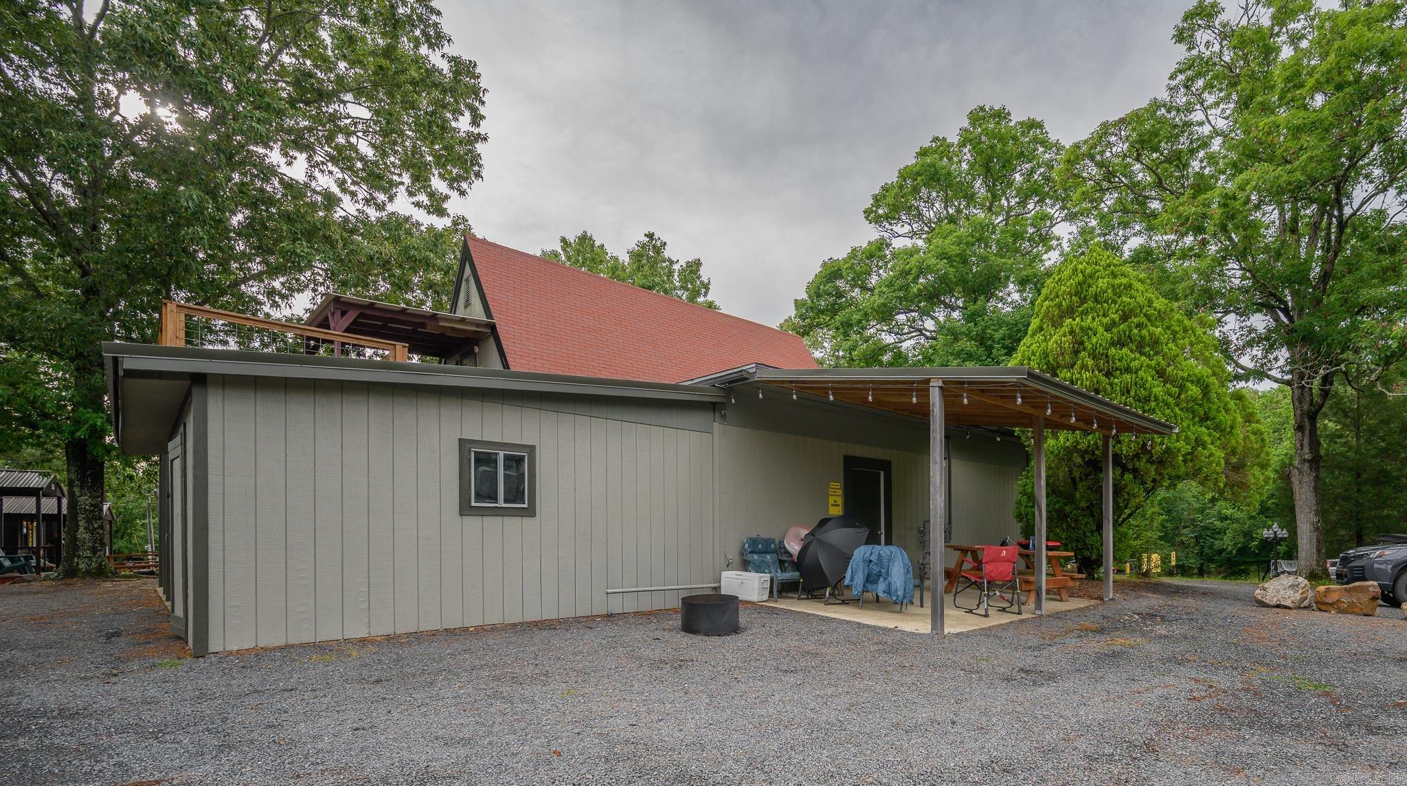 Metes & Bounds - Commercial Sale