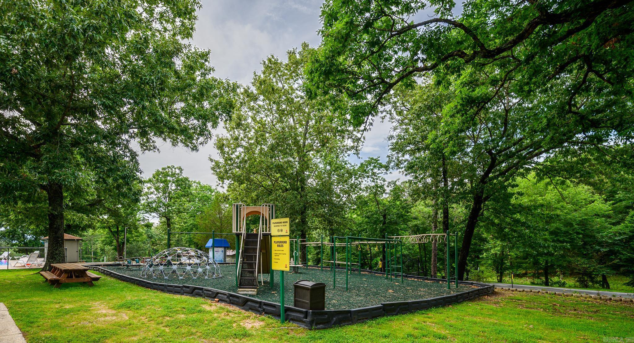 Metes & Bounds - Commercial Sale