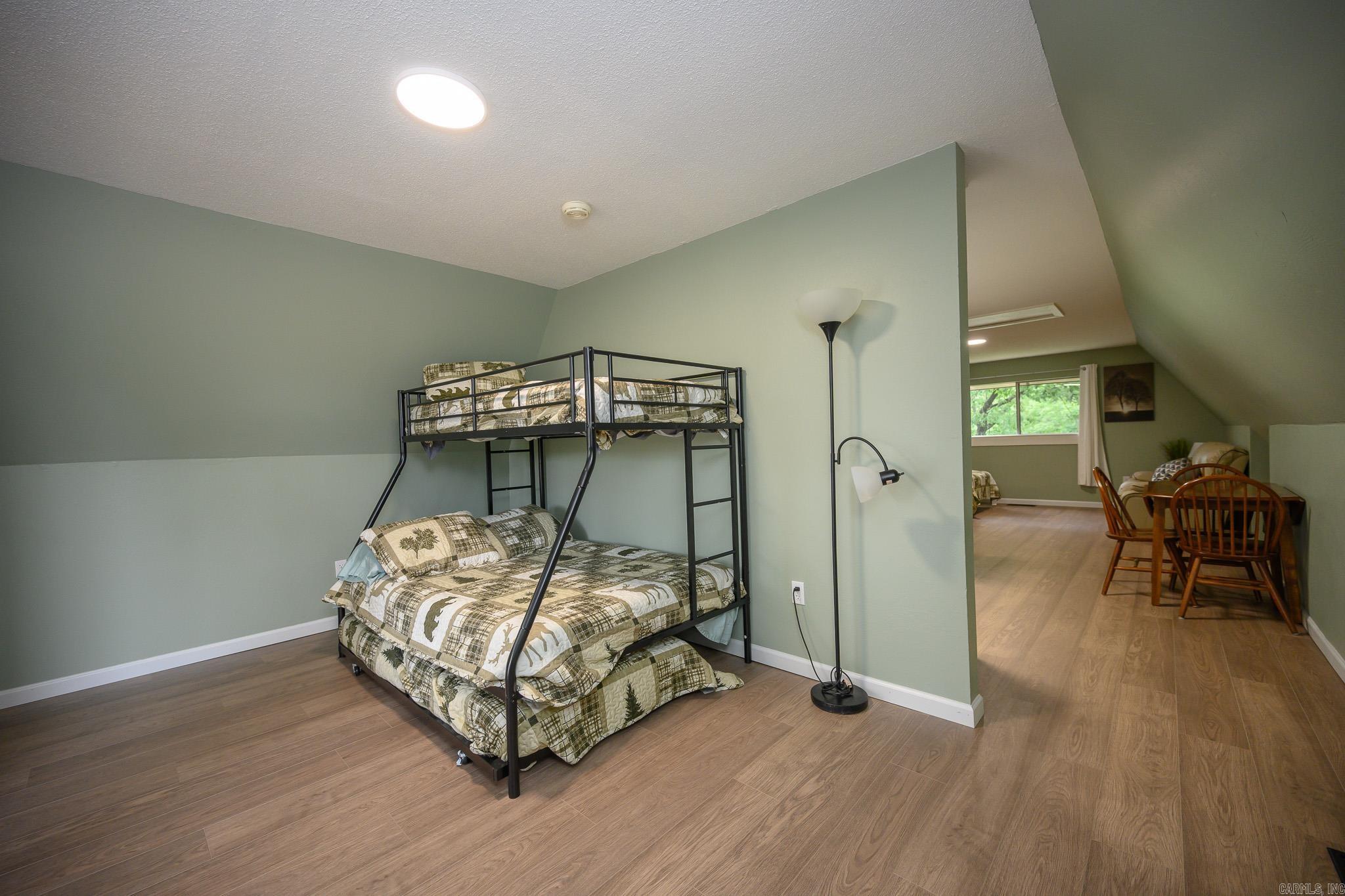 Metes & Bounds - Commercial Sale