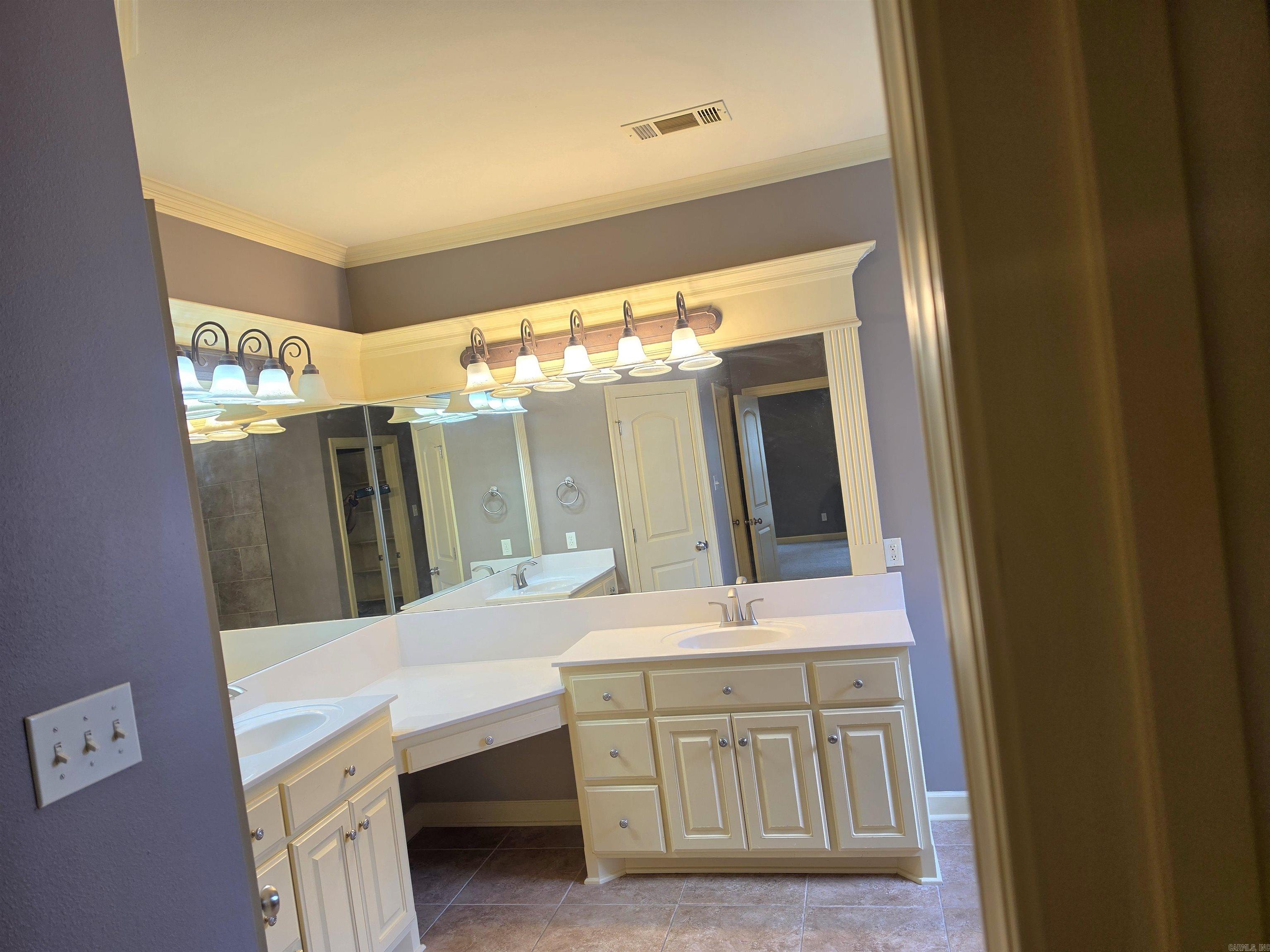 MAUMELLE VALLEY ESTATES - Residential