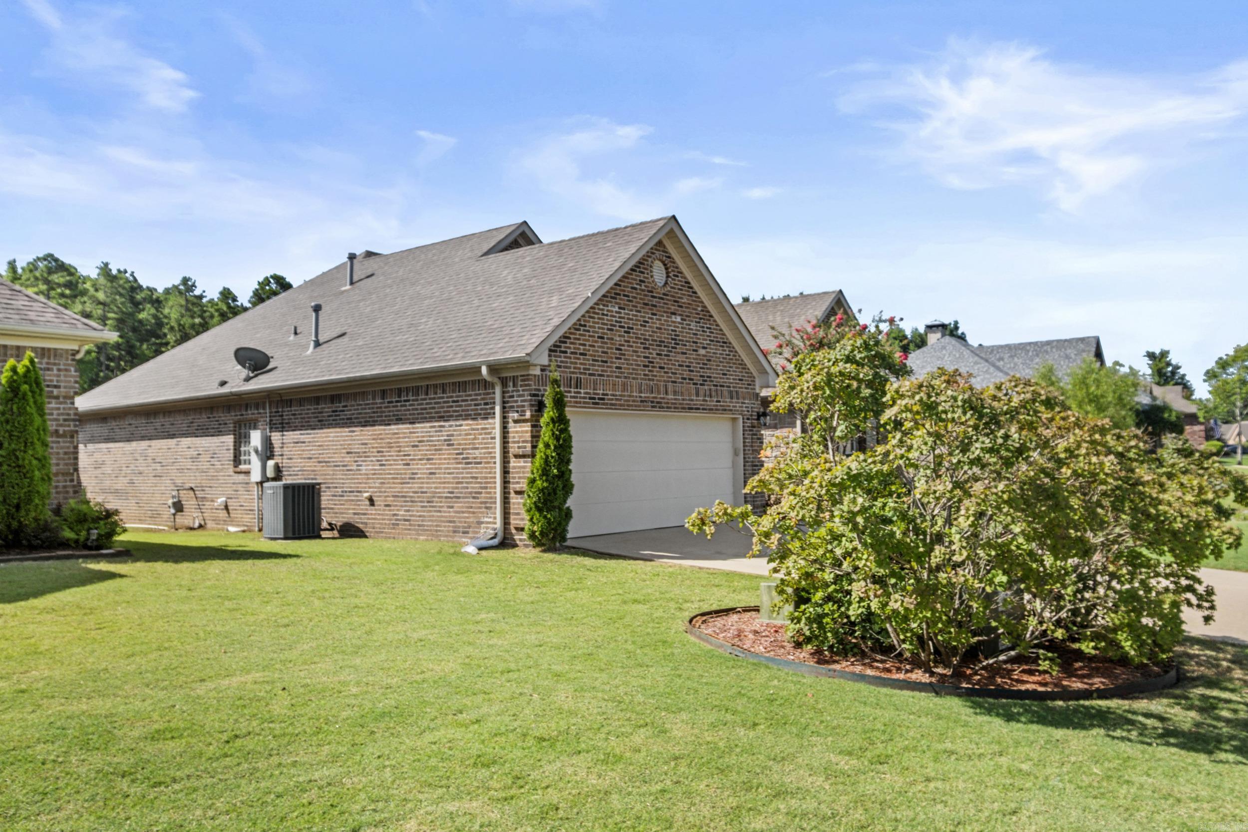 MAUMELLE VALLEY ESTATES - Residential