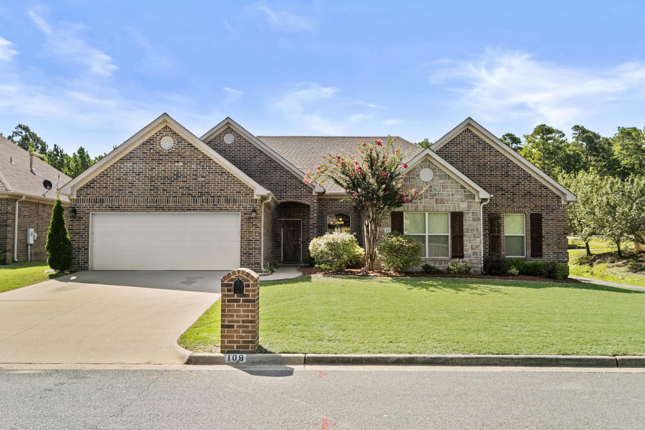 MAUMELLE VALLEY ESTATES - Residential
