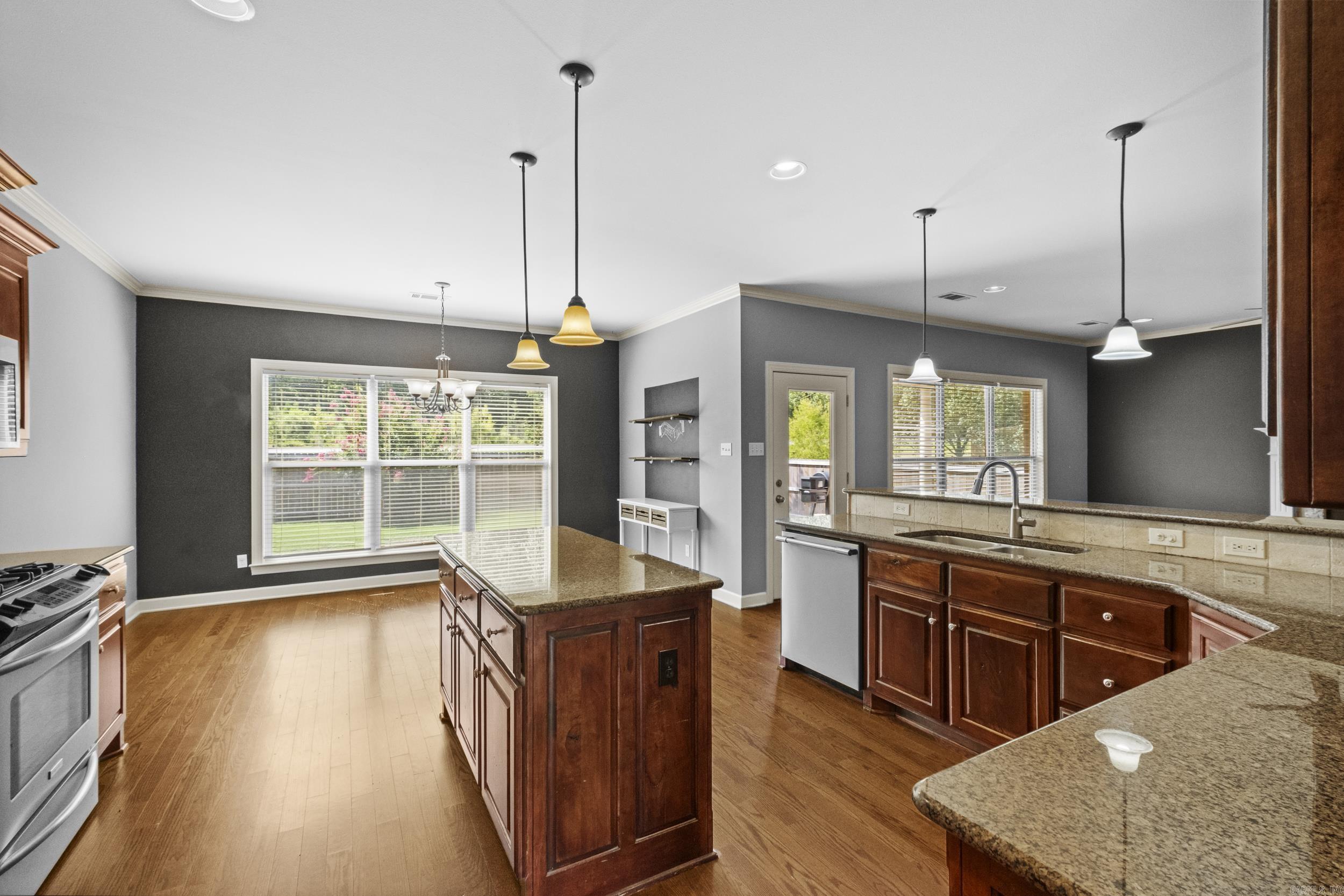 MAUMELLE VALLEY ESTATES - Residential
