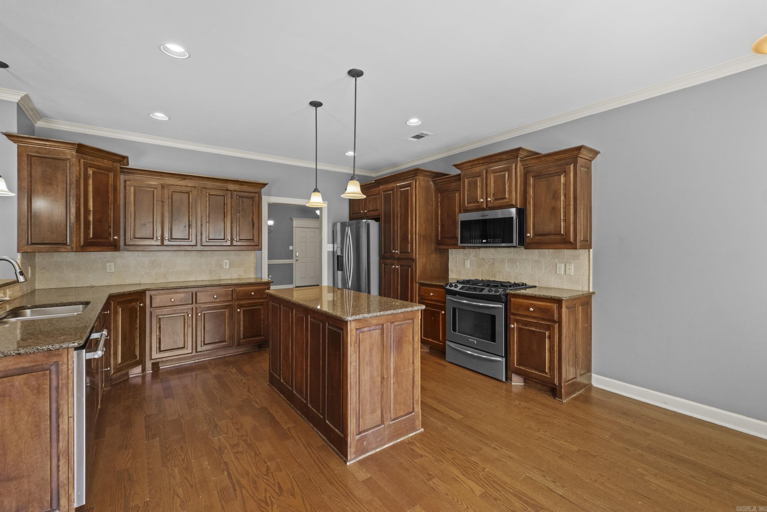 MAUMELLE VALLEY ESTATES - Residential