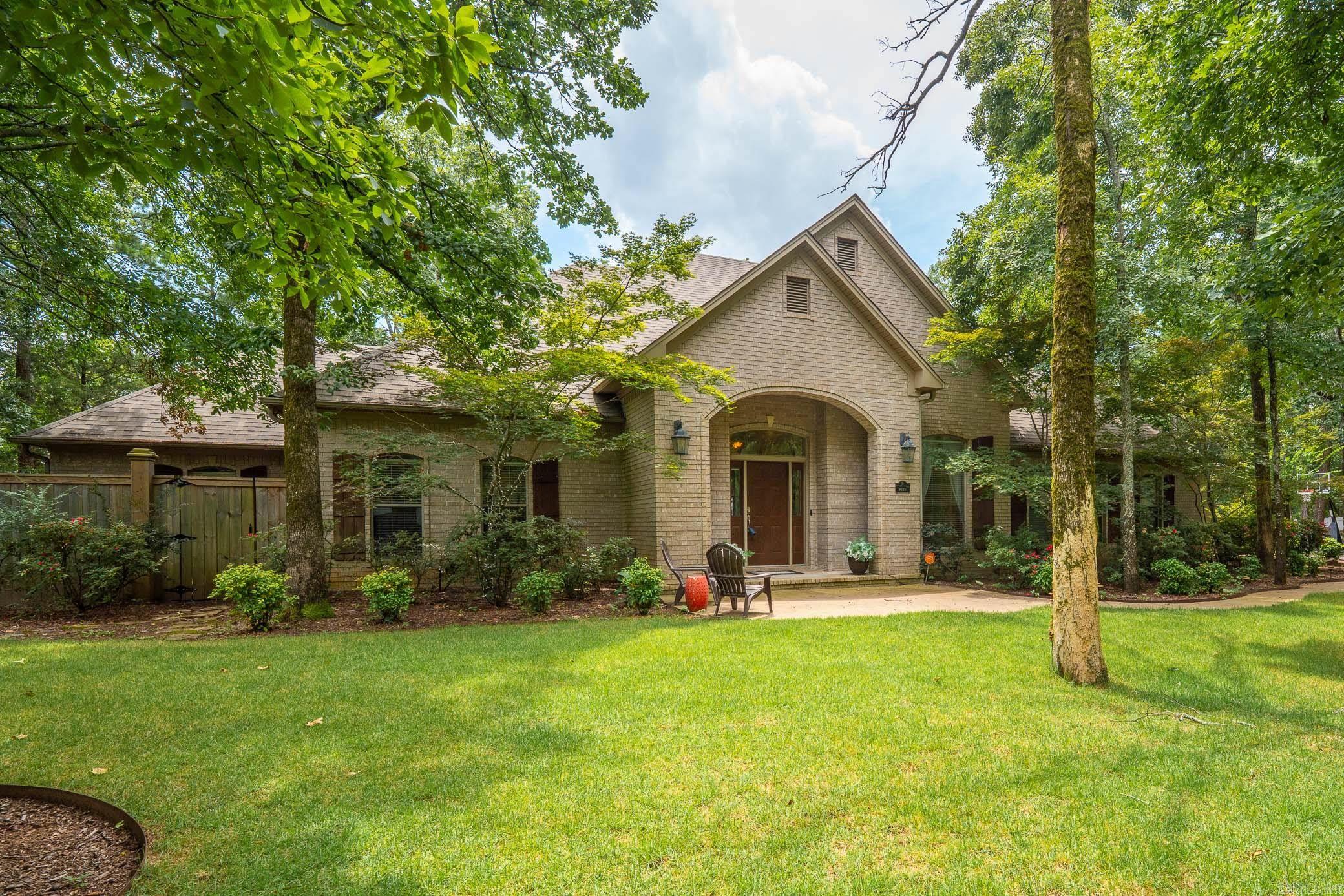 DOGWOOD ESTATES - Residential