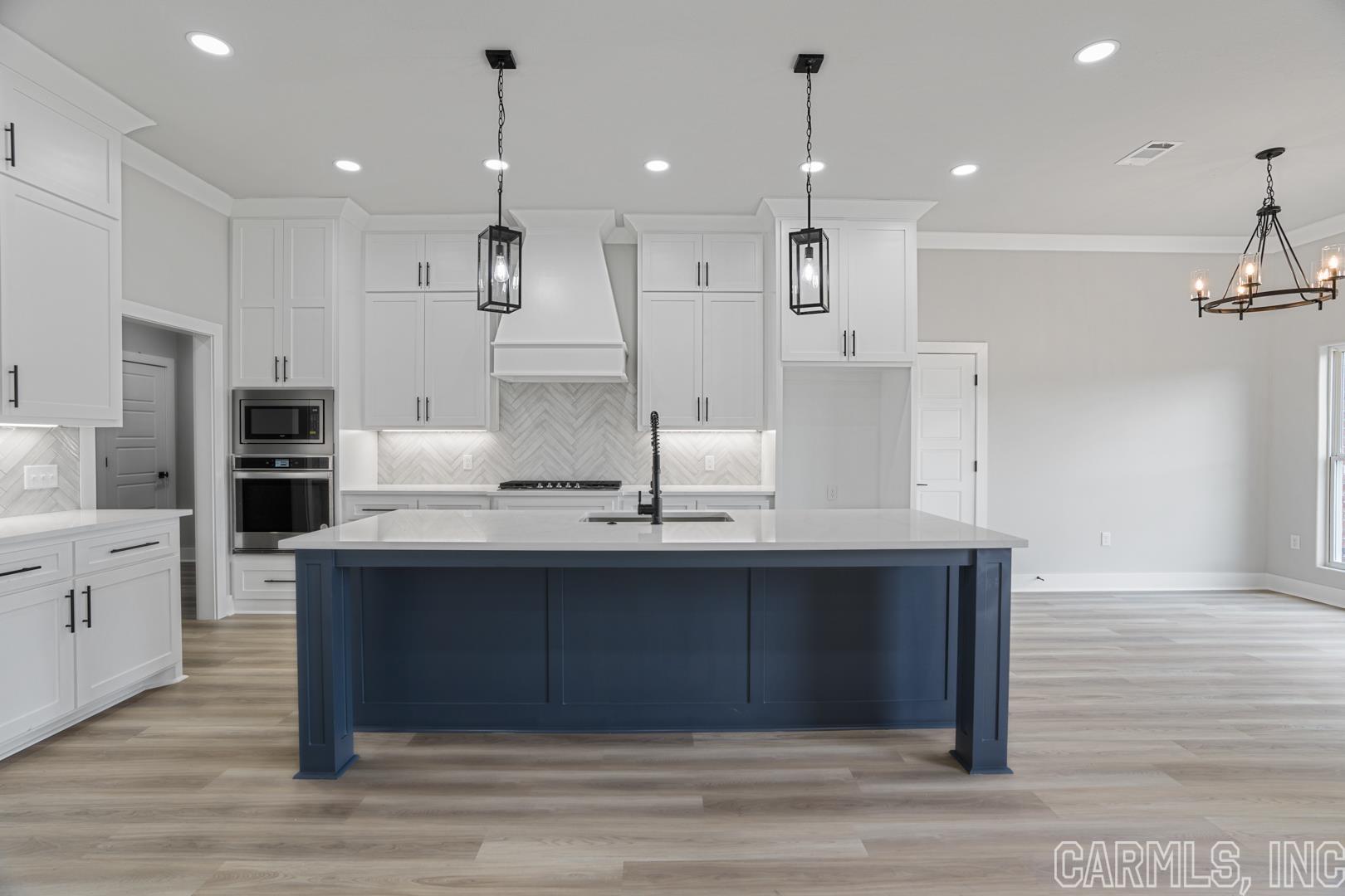 IVY PLACE - Residential