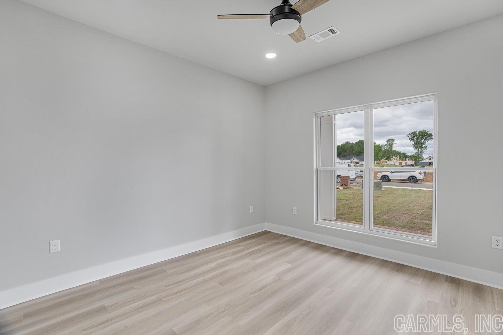 IVY PLACE - Residential