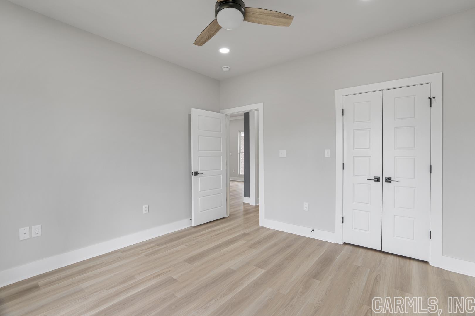 IVY PLACE - Residential