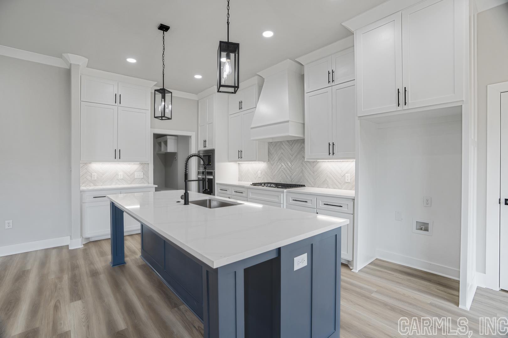 IVY PLACE - Residential