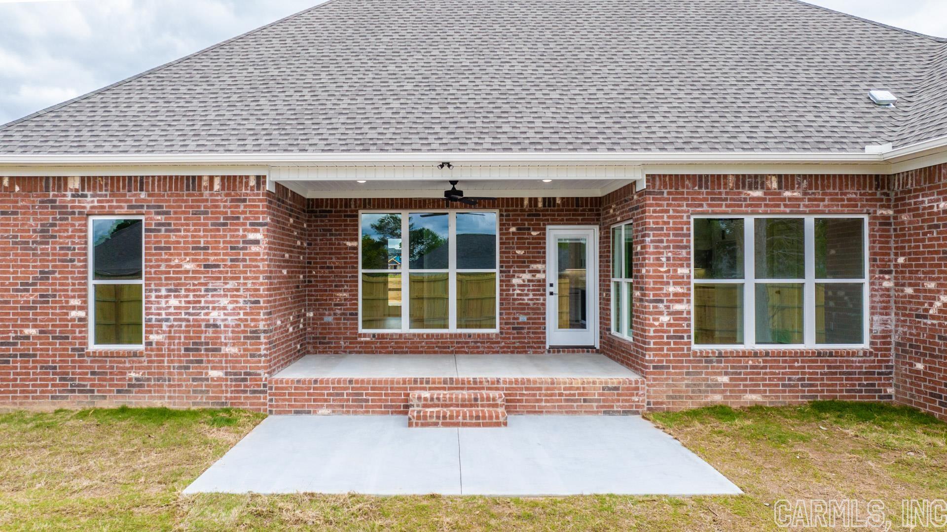 IVY PLACE - Residential