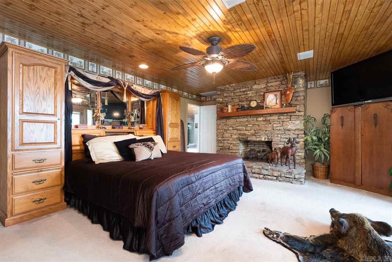 DIAMOND BLUFF ESTATES - Residential