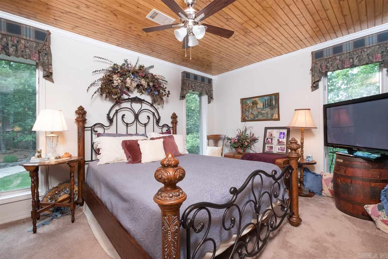 DIAMOND BLUFF ESTATES - Residential