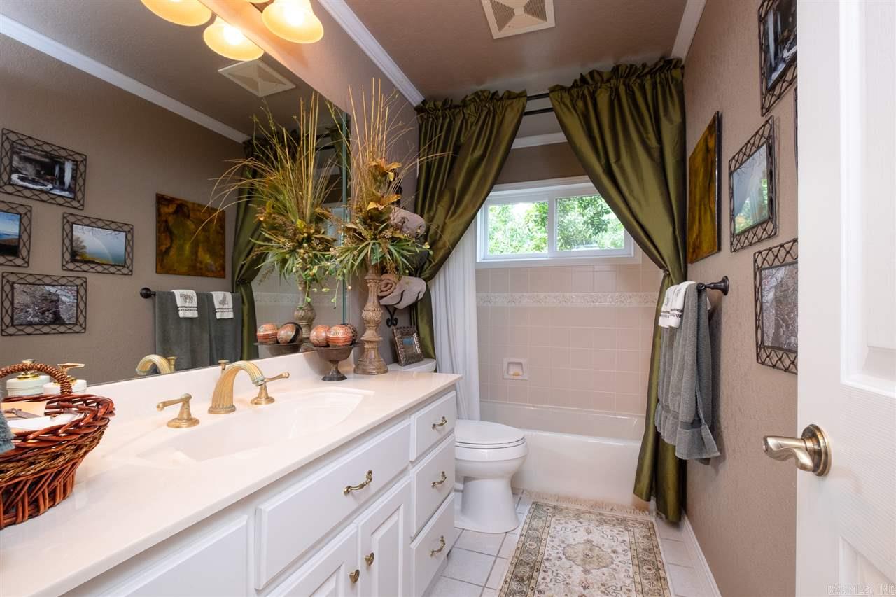 DIAMOND BLUFF ESTATES - Residential