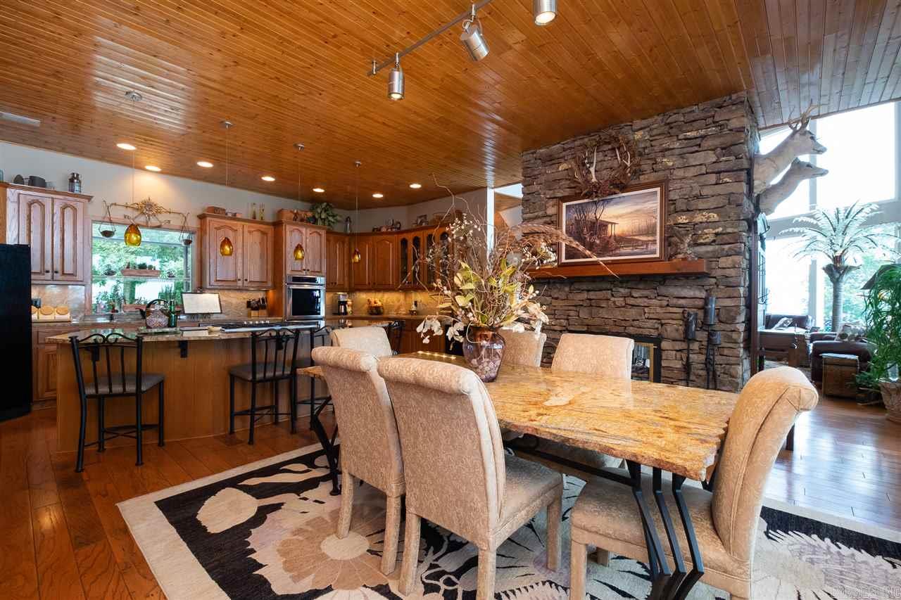 DIAMOND BLUFF ESTATES - Residential