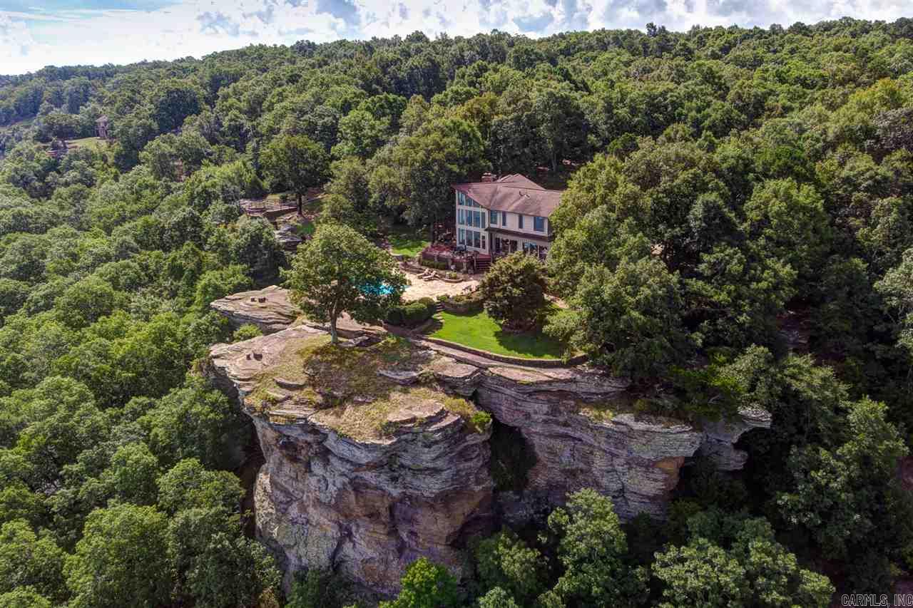 DIAMOND BLUFF ESTATES - Residential