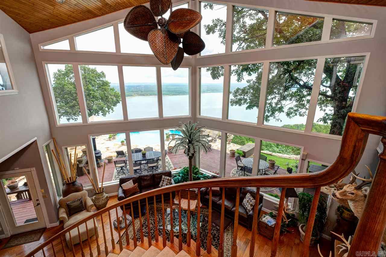 DIAMOND BLUFF ESTATES - Residential
