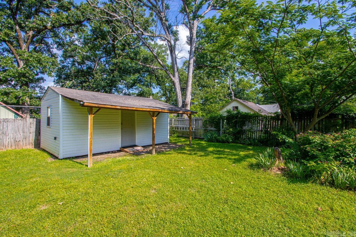 ELMHURST - Residential