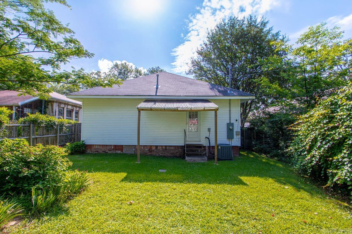 ELMHURST - Residential