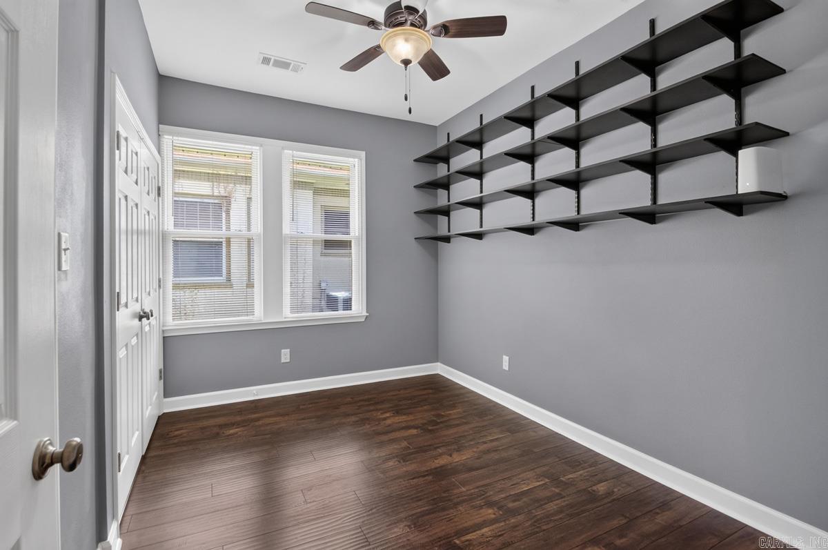 ELMHURST - Residential