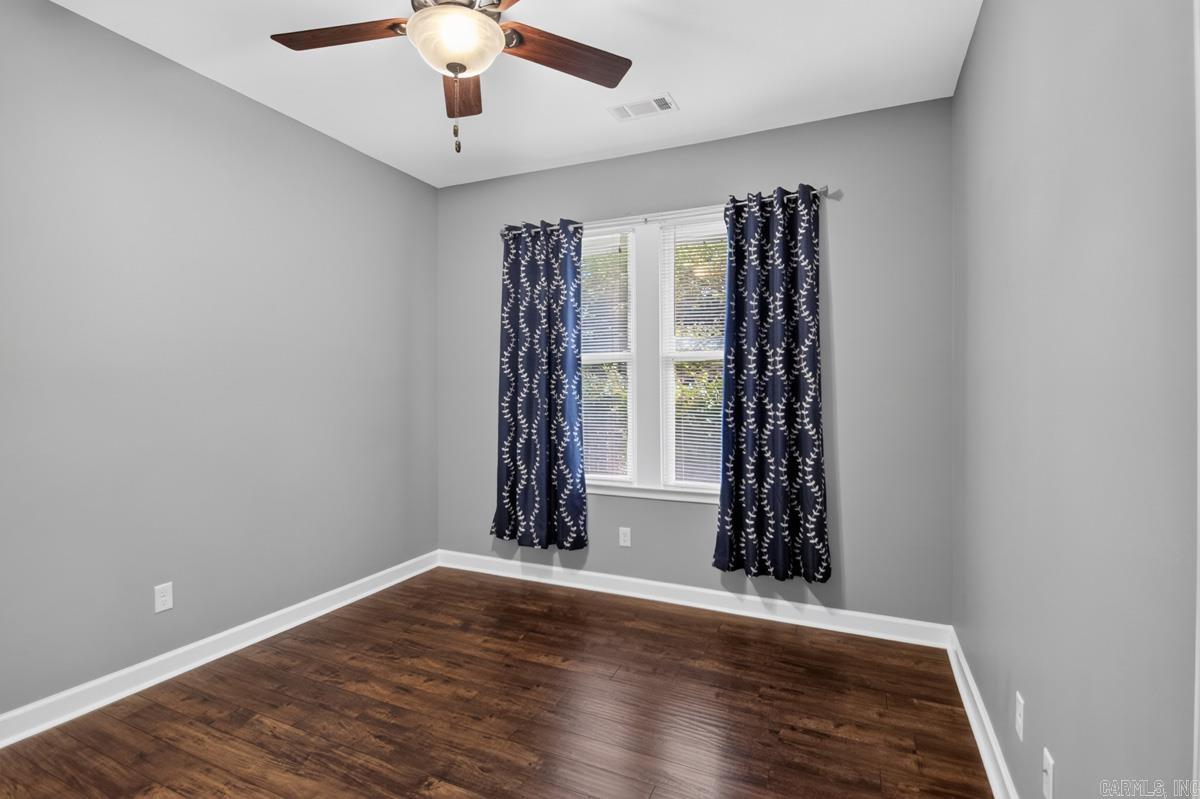 ELMHURST - Residential
