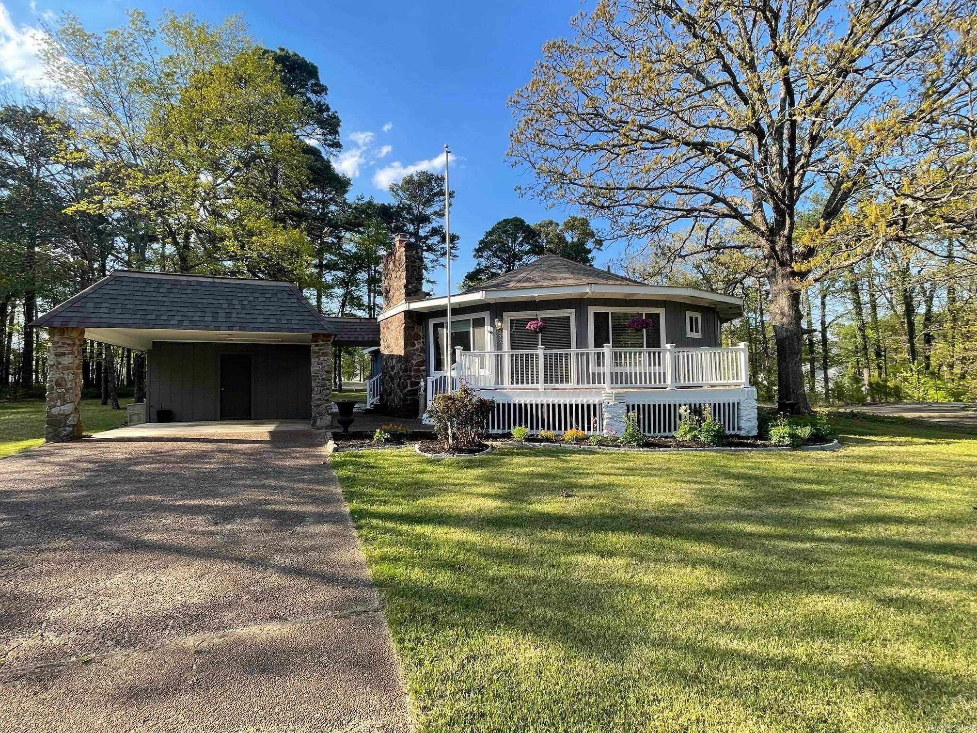 INDIAN HILLS - Residential