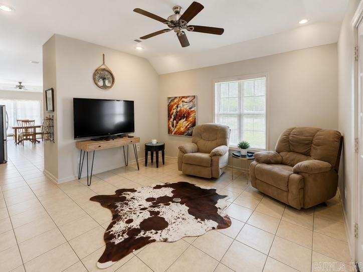 CALDWELL ACRES - Residential