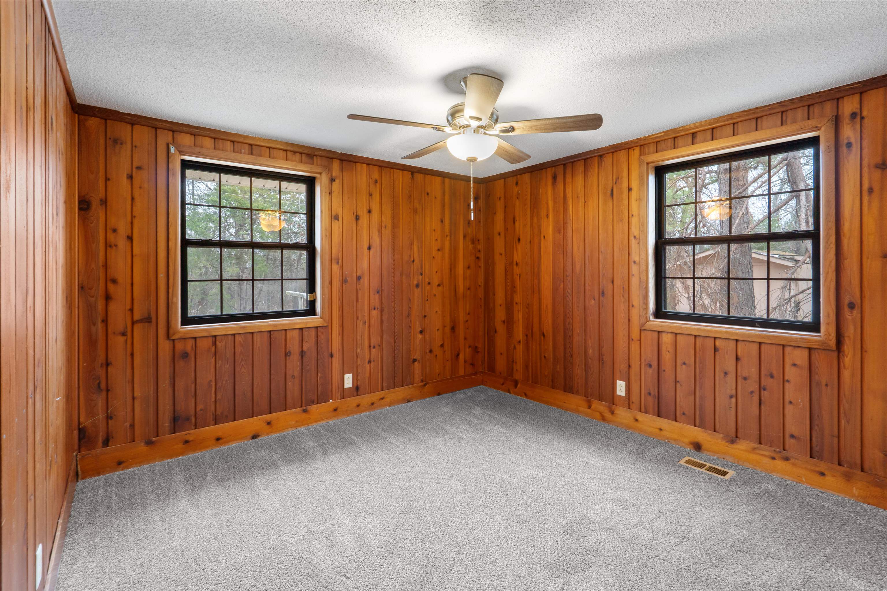 CEDAR GLADE - Residential
