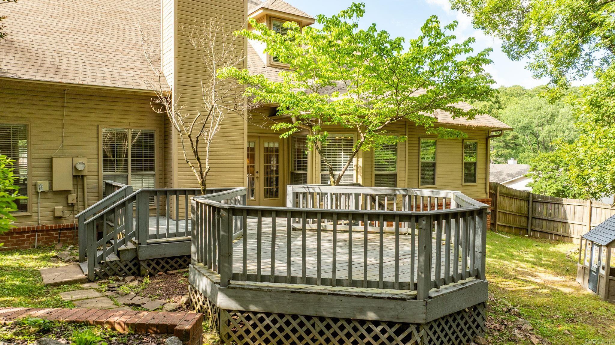 ST CHARLES ADDN - Residential