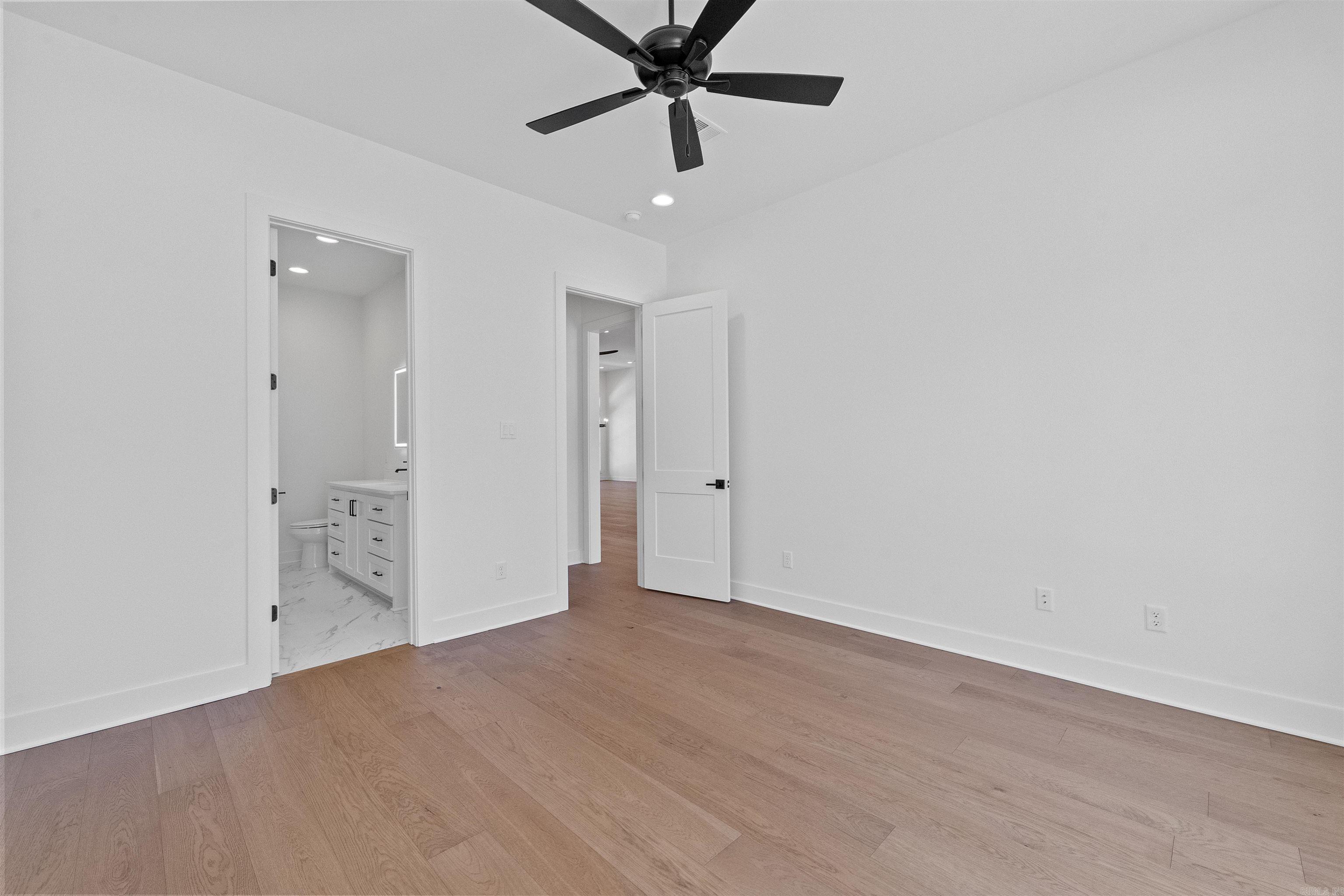 CHENAL VALLEY ABINGTON COURT - Residential
