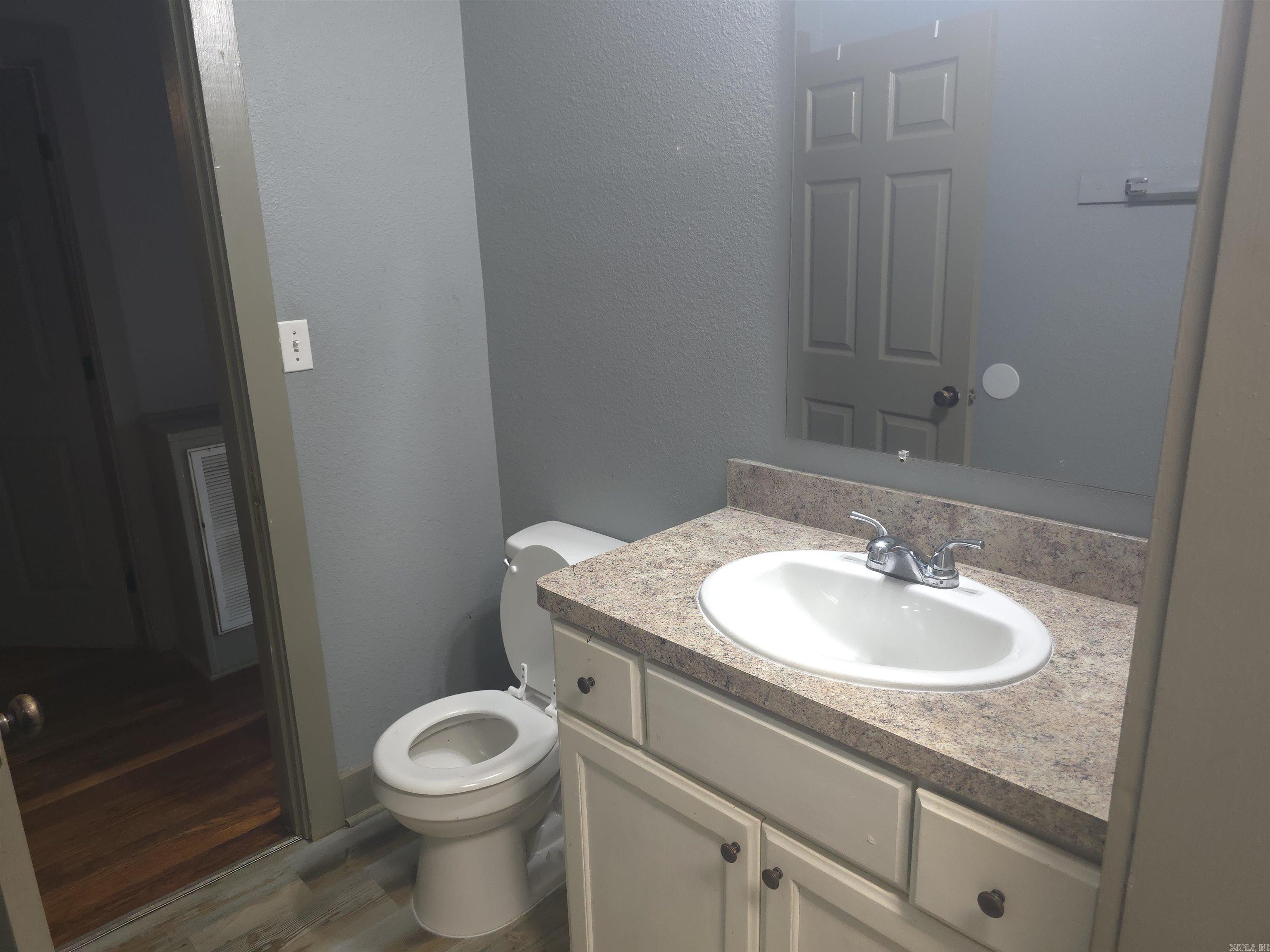 Morrison & Belding - Residential Lease