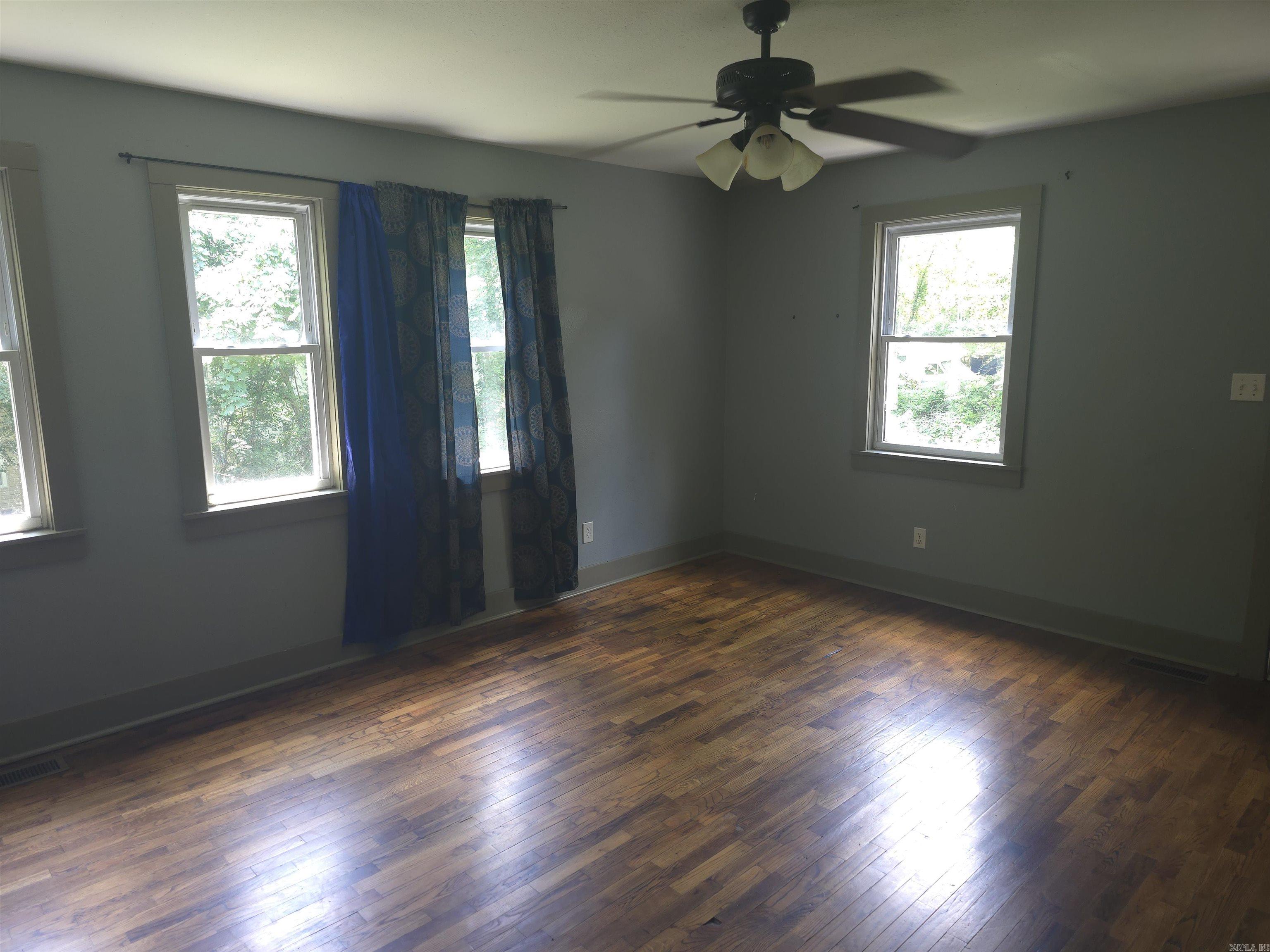 Morrison & Belding - Residential Lease
