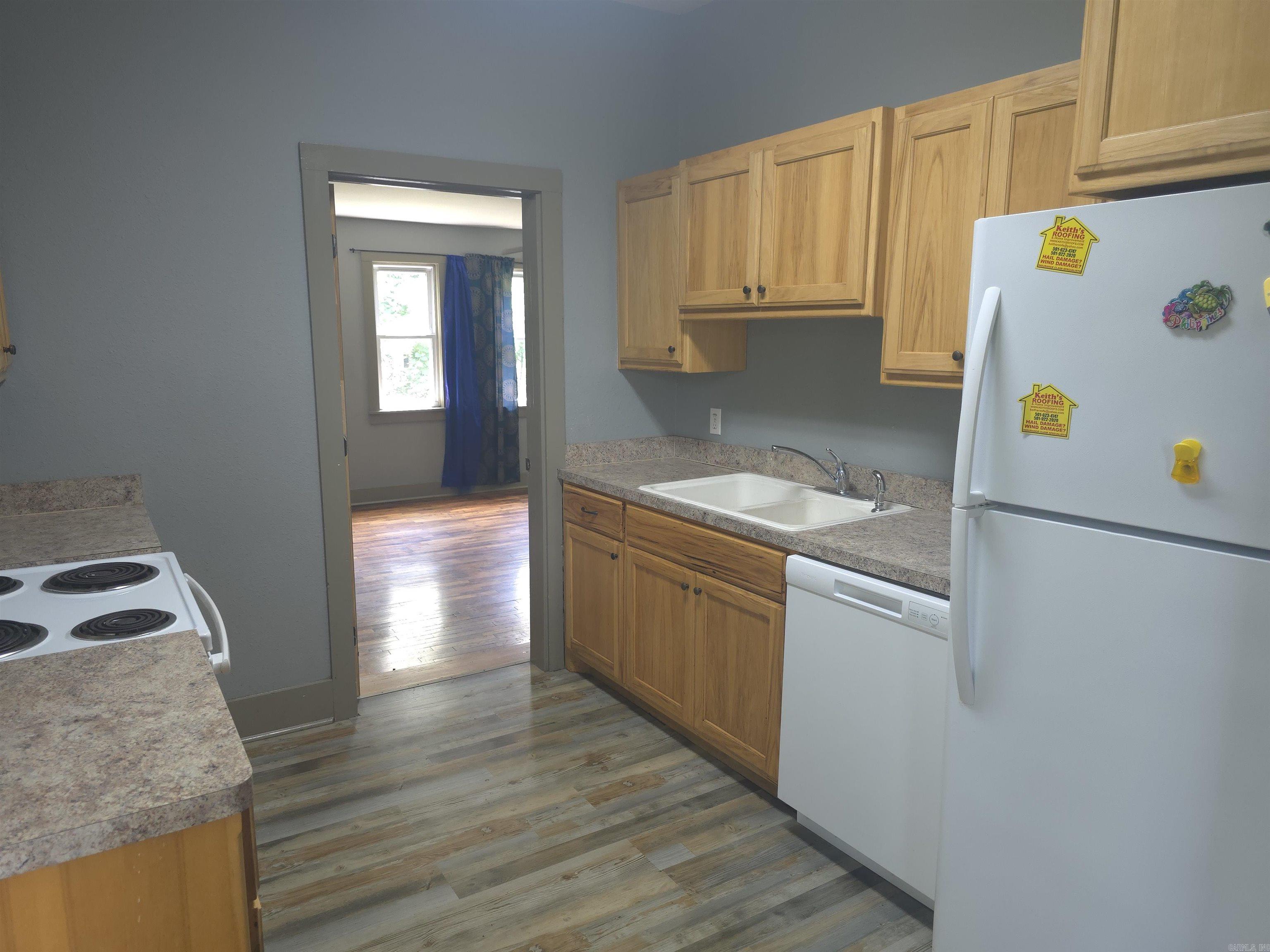 Morrison & Belding - Residential Lease