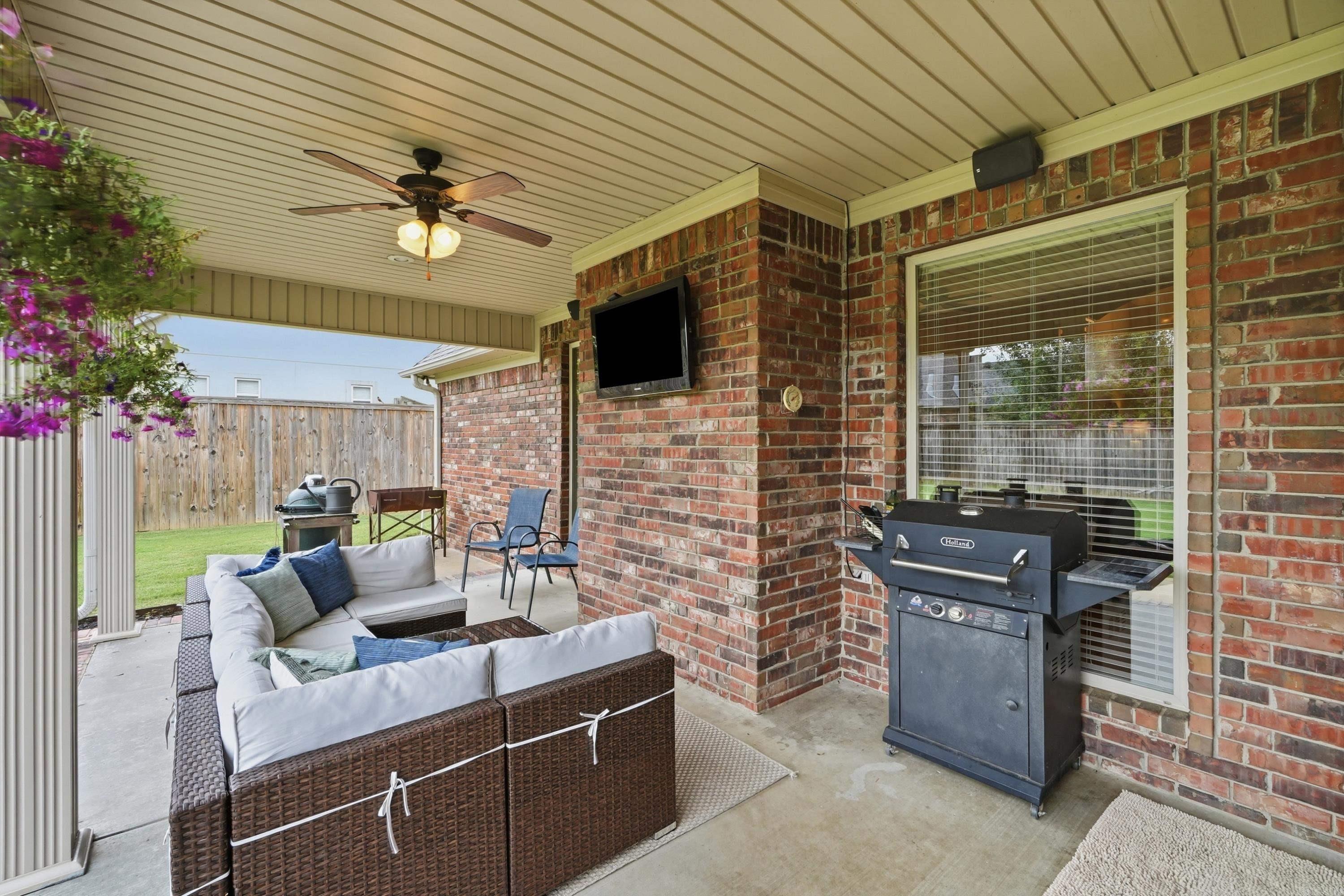 FAIRWAY, THE @ CENTENNIAL - Residential