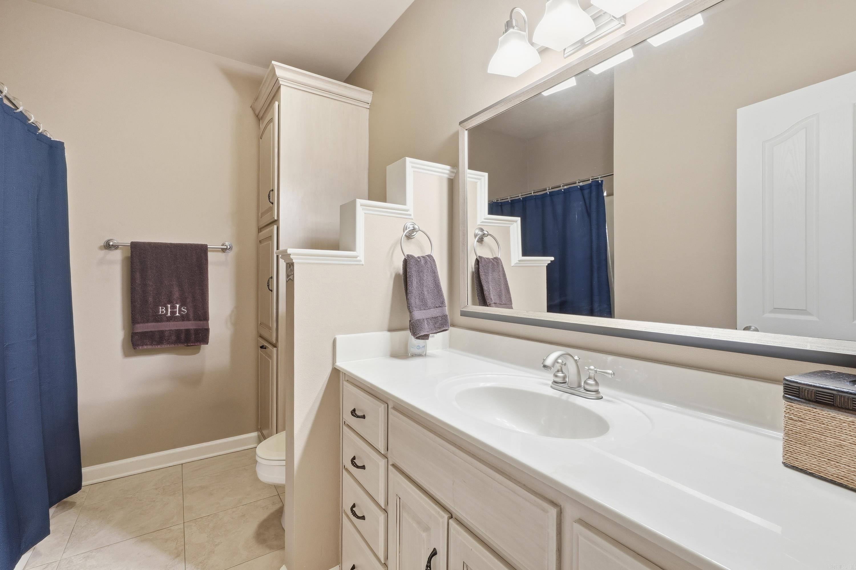 FAIRWAY, THE @ CENTENNIAL - Residential