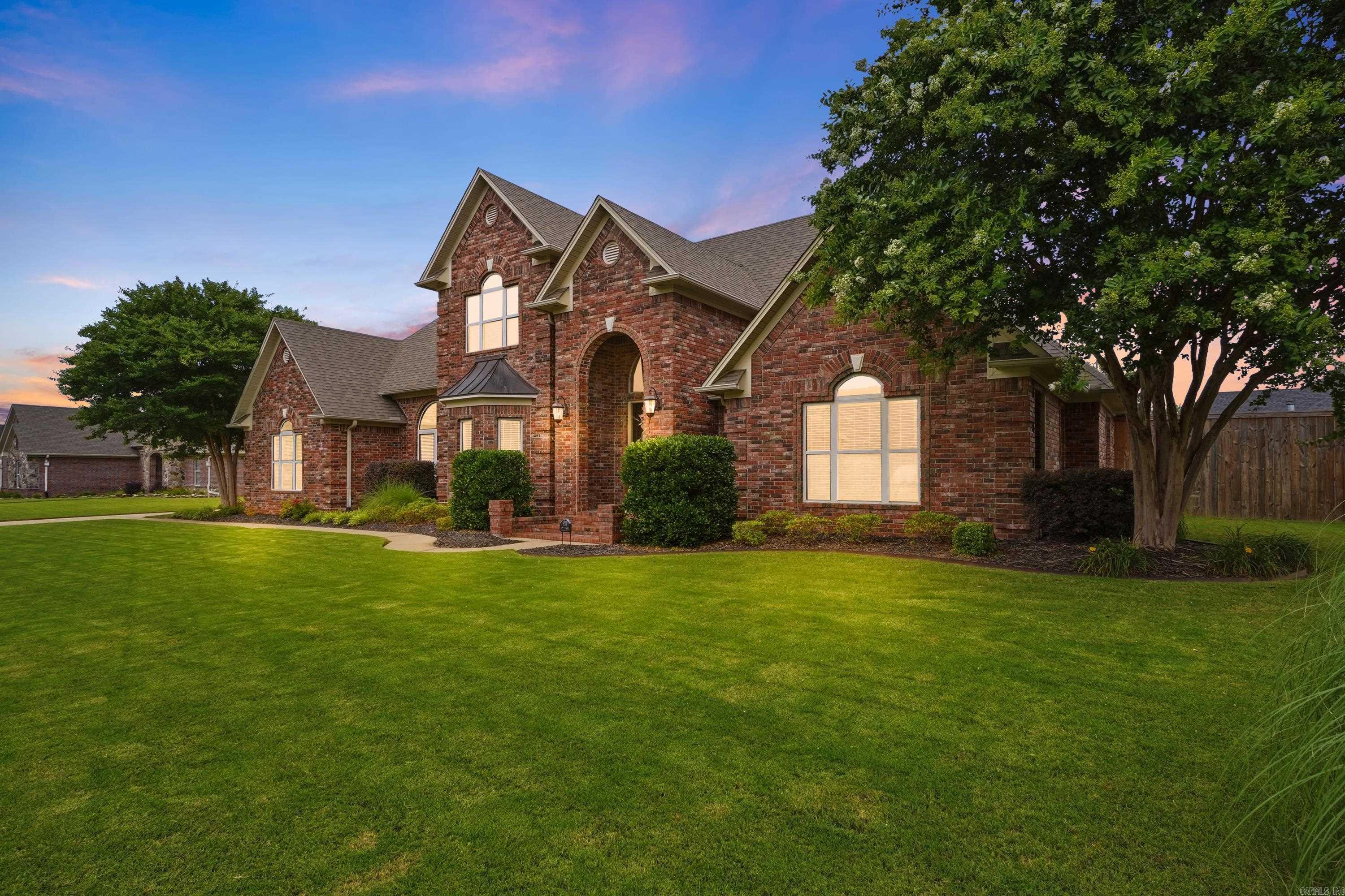 FAIRWAY, THE @ CENTENNIAL - Residential