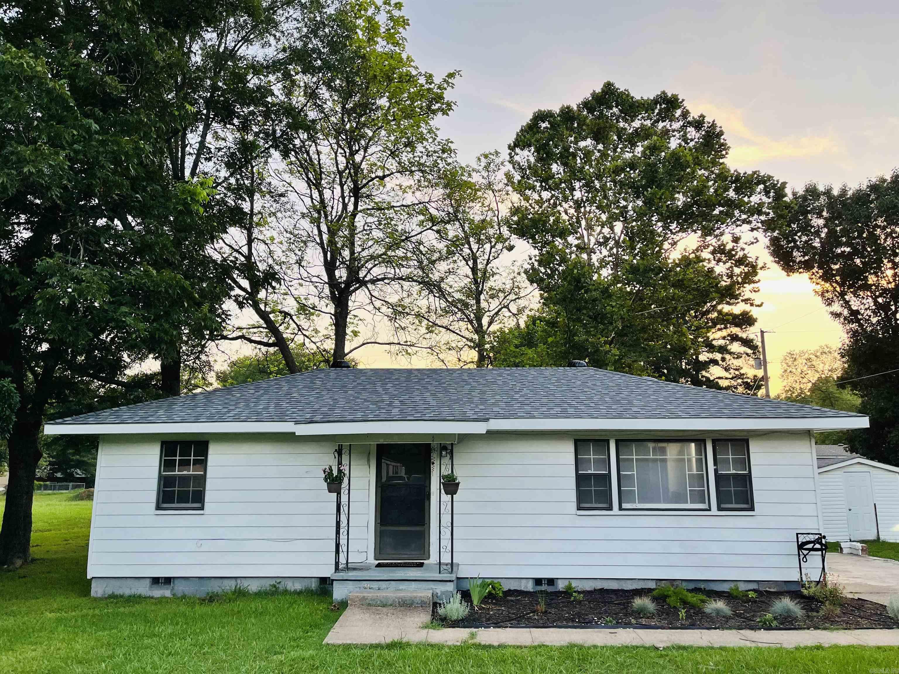 Hardy - Residential