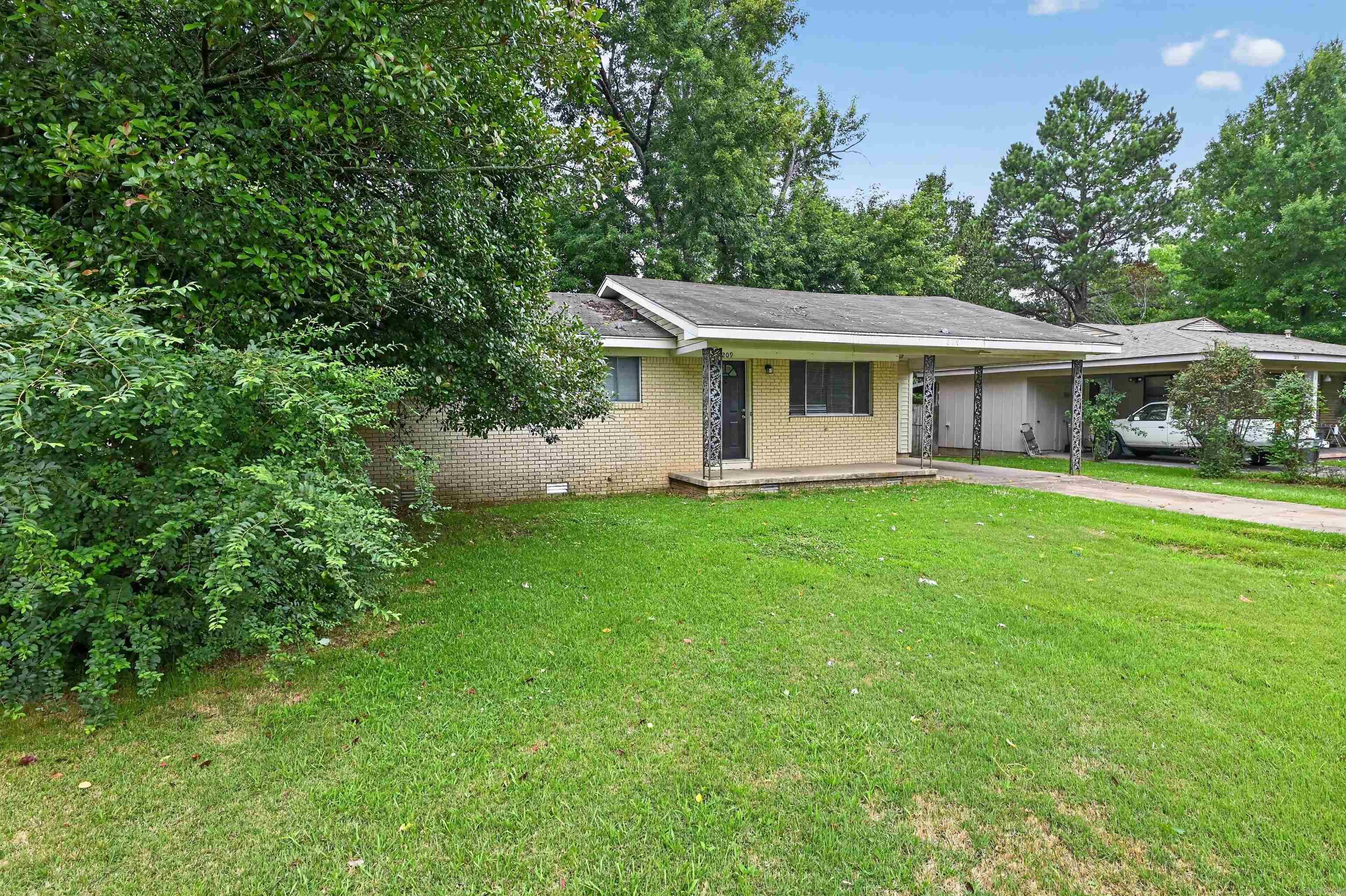 HICKMAN & MCCONNELL - Residential