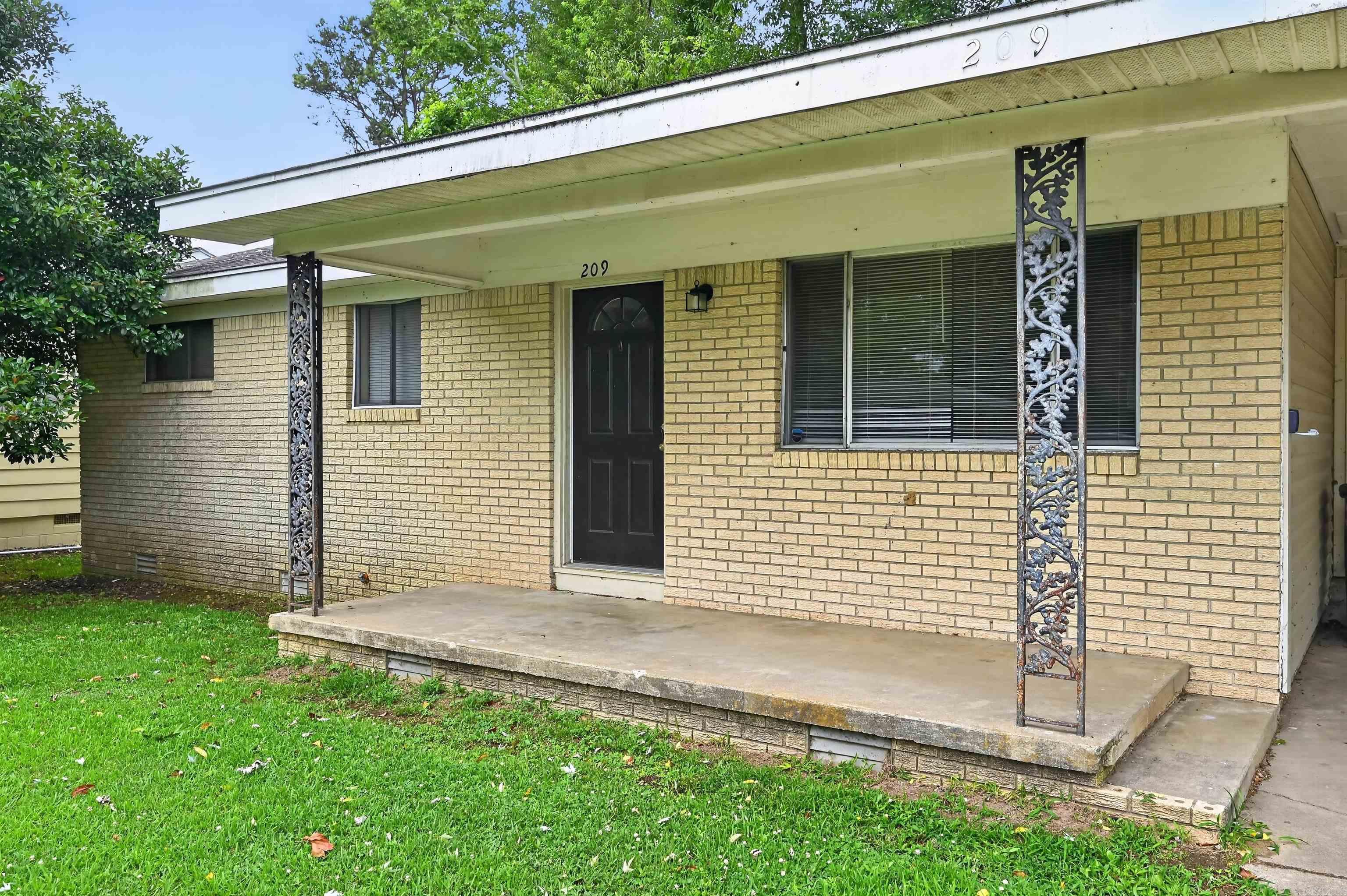 HICKMAN & MCCONNELL - Residential